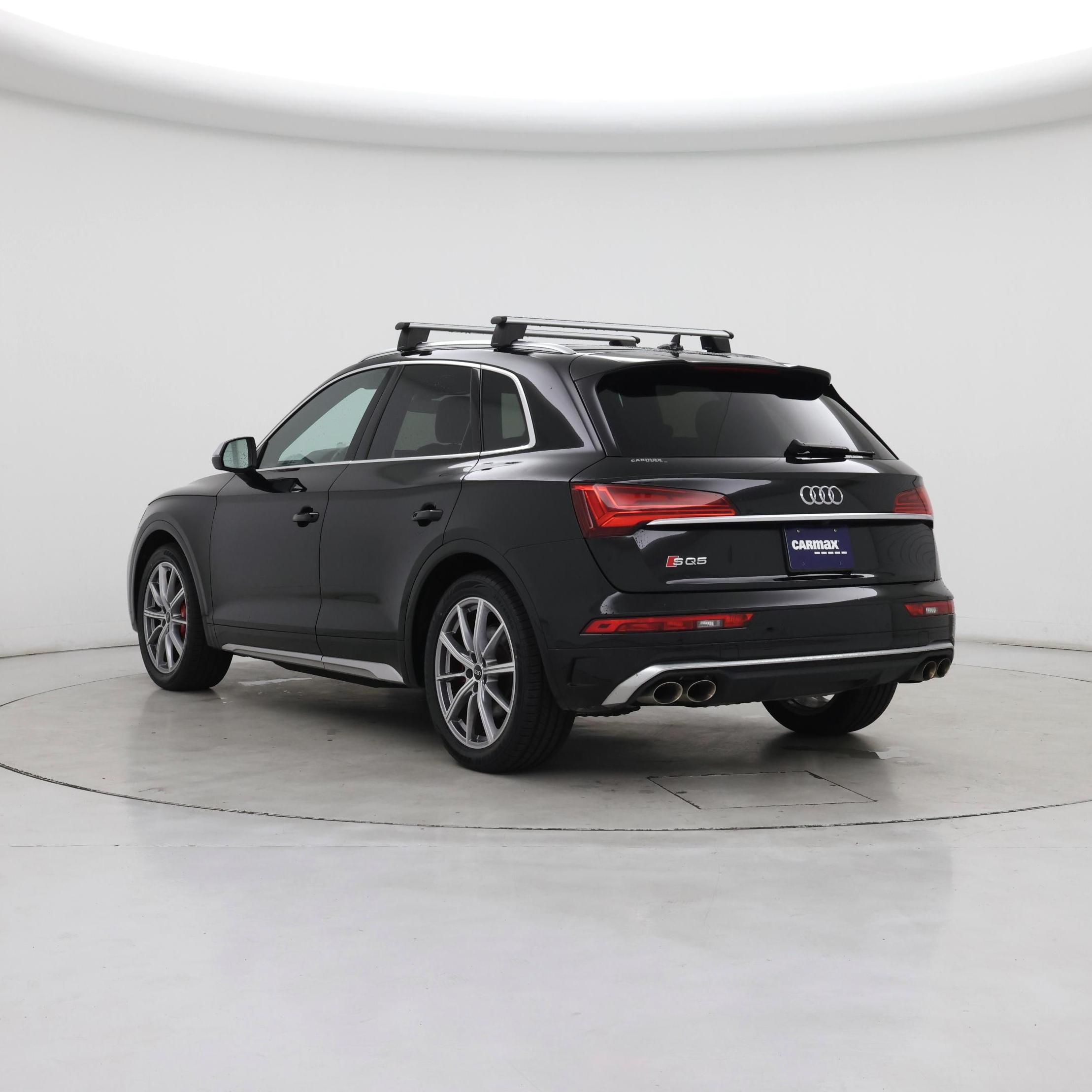 Thumbnail: 2021 Audi SQ5 - 2