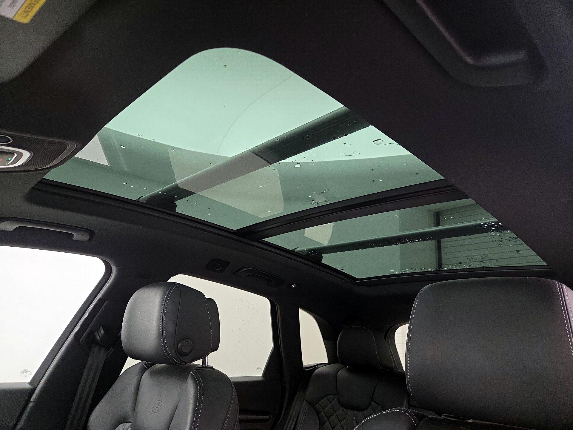 Thumbnail: 2021 Audi SQ5 - 19
