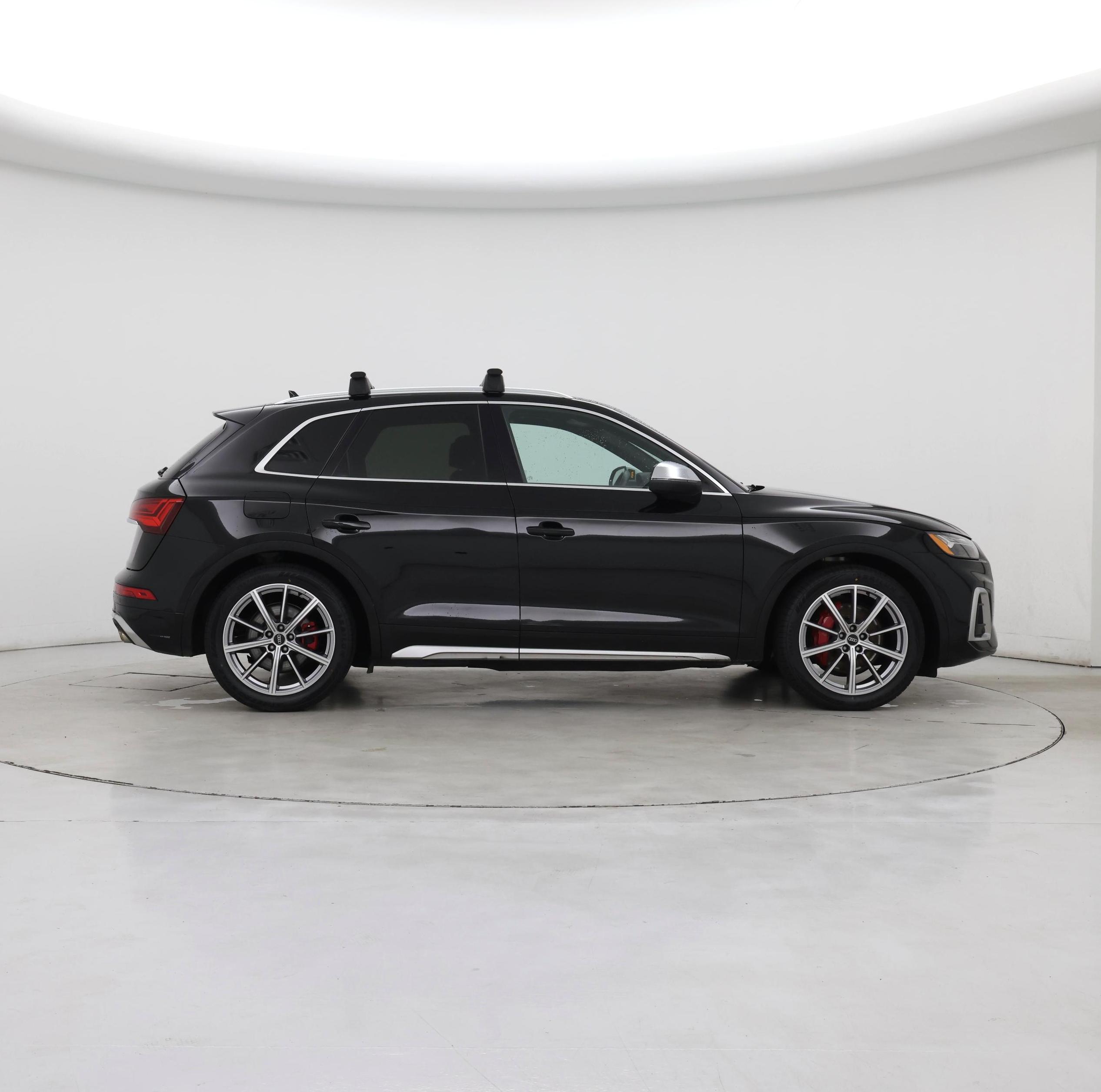 Thumbnail: 2021 Audi SQ5 - 7