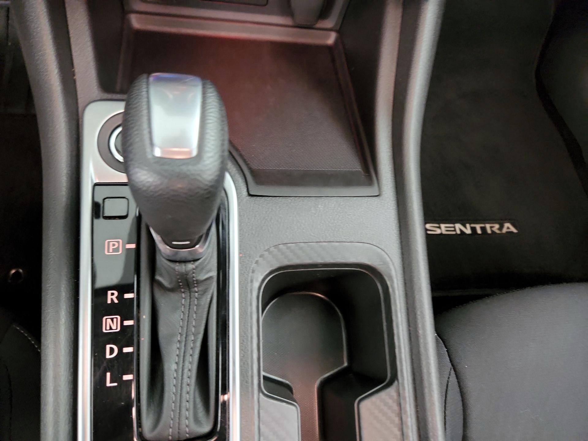 Thumbnail: 2024 Nissan Sentra - 17