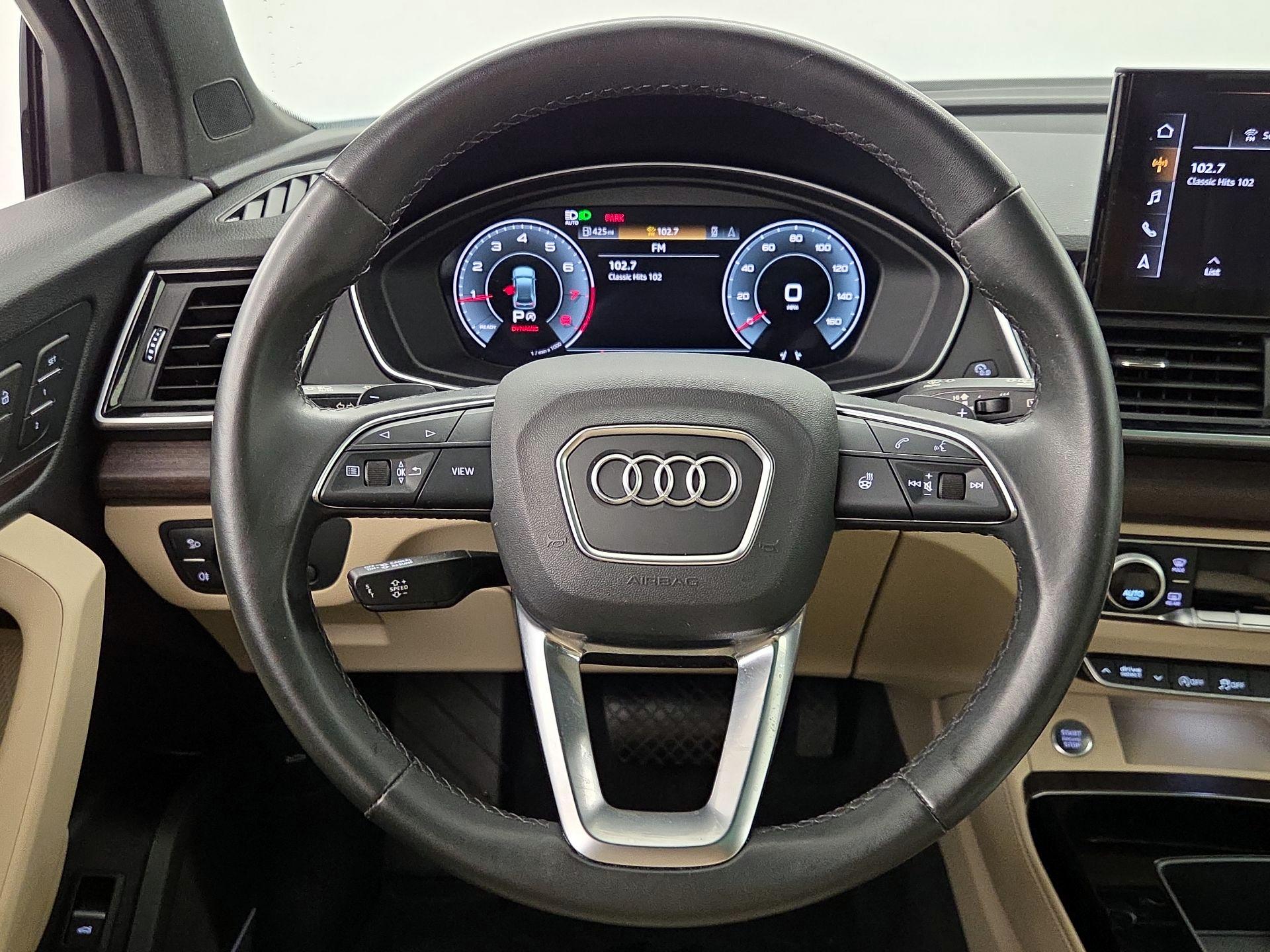 Thumbnail: 2022 Audi Q5 - 10
