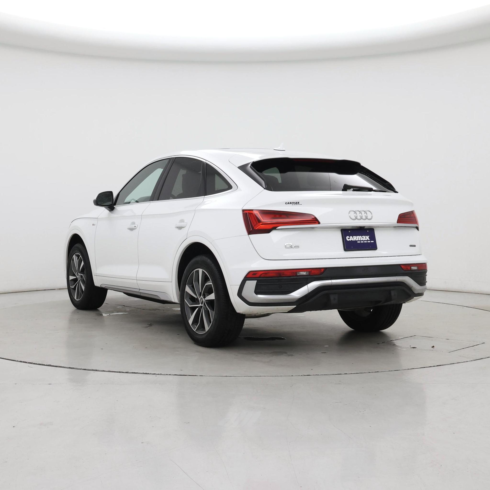 Thumbnail: 2022 Audi Q5 - 2