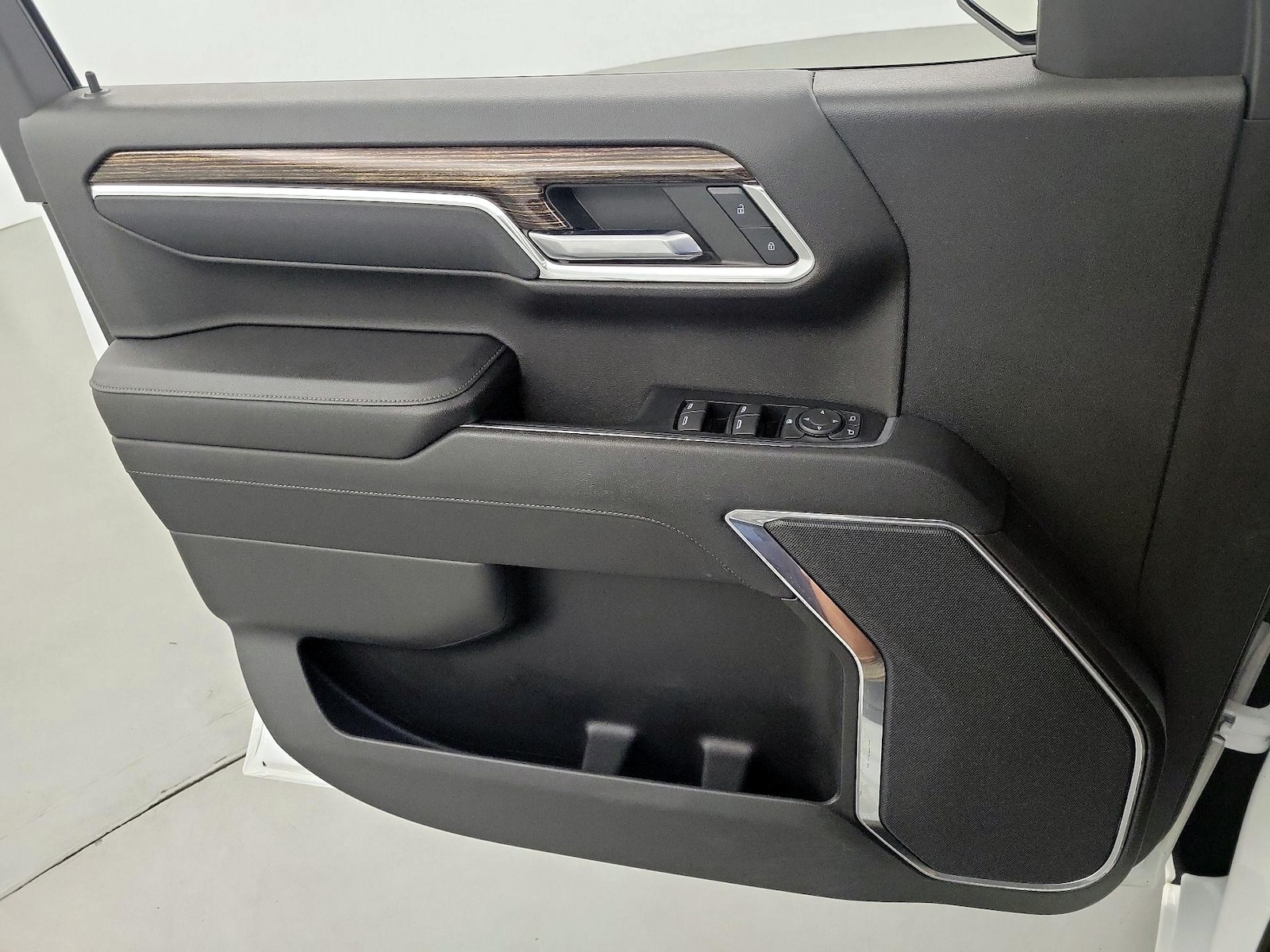 2023 GMC Sierra 1500 Elevation - Photo 13