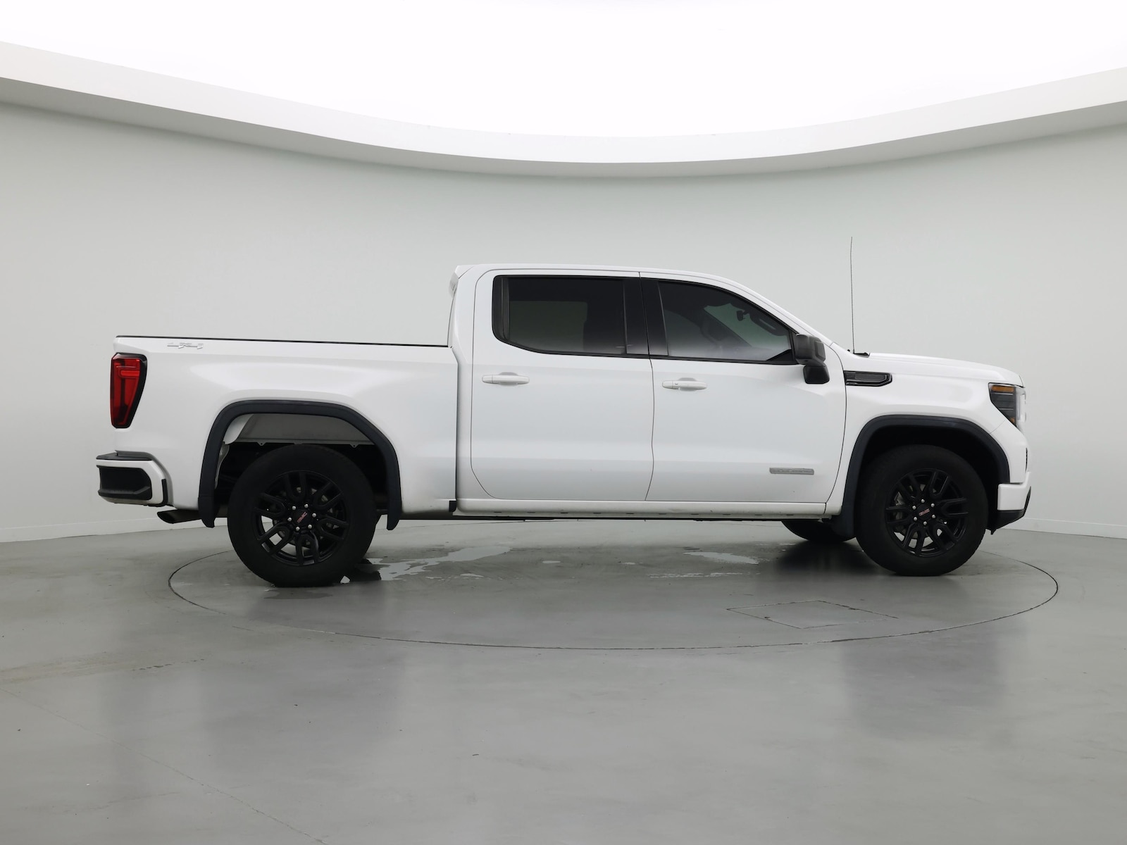 2023 GMC Sierra 1500 Elevation - Photo 8
