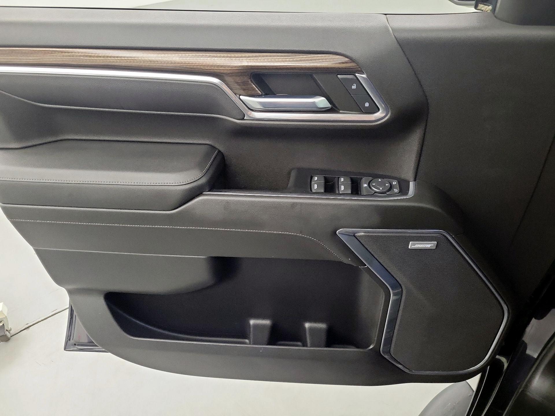 Thumbnail: 2022 Chevrolet Silverado 1500 - 12