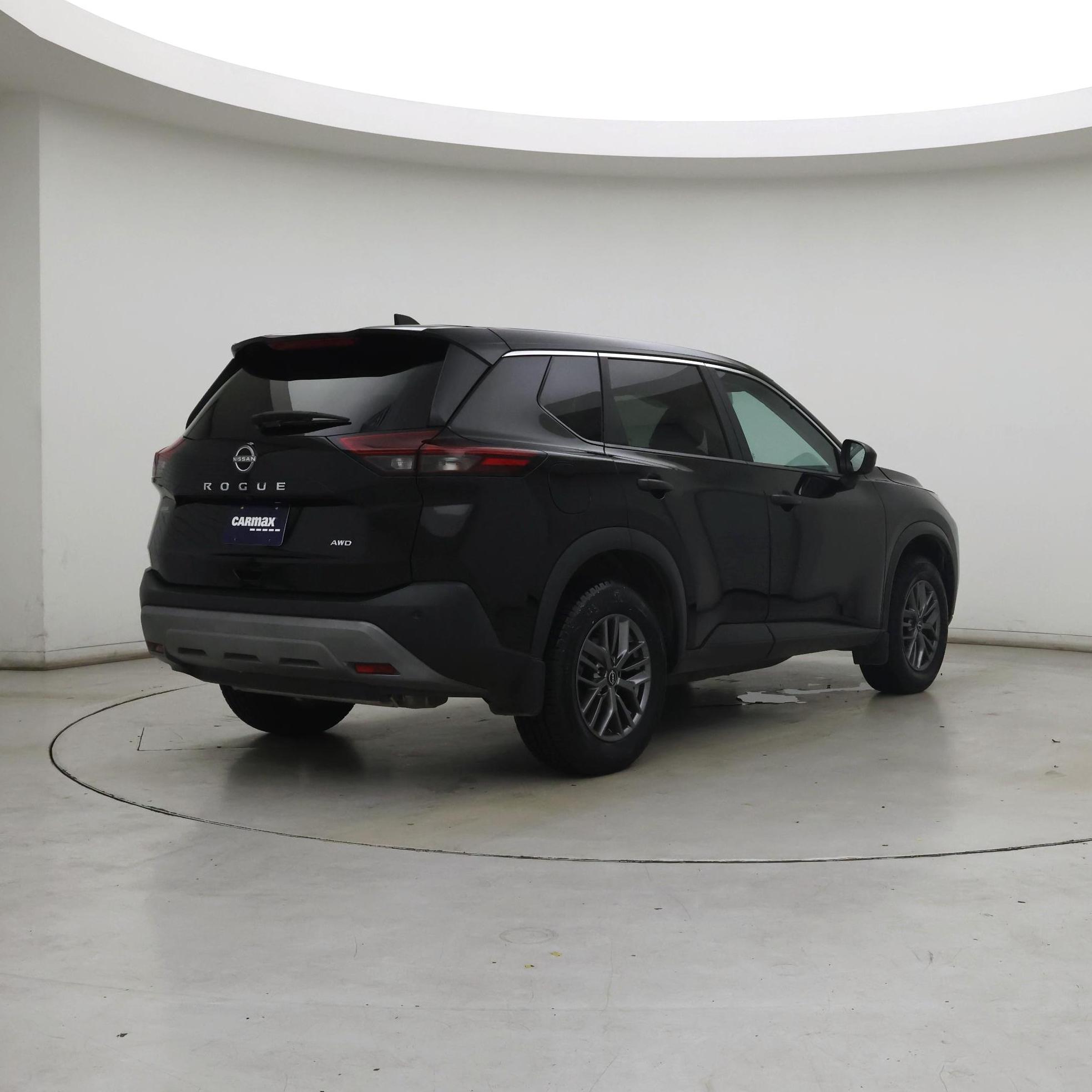 Thumbnail: 2023 Nissan Rogue - 8