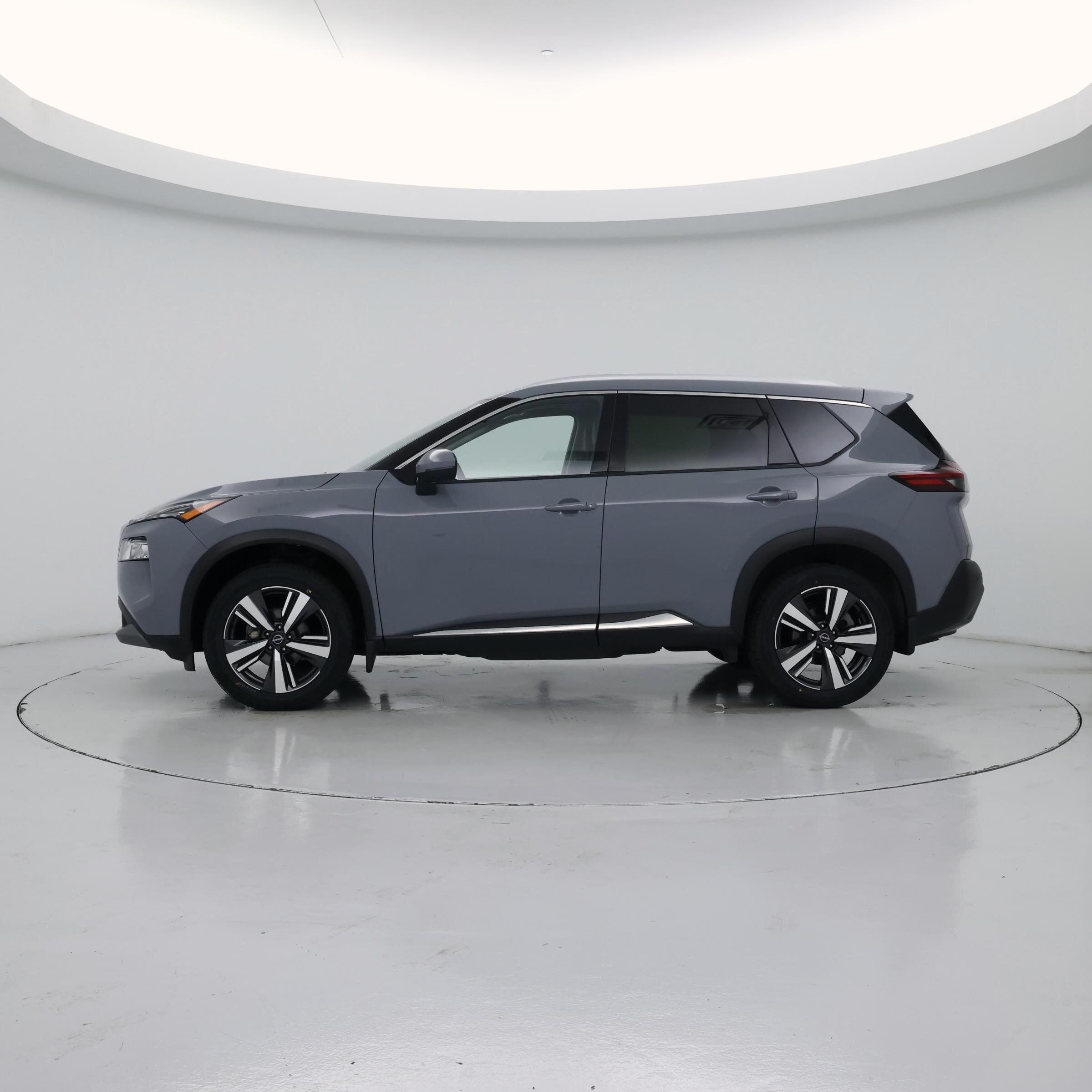 Thumbnail: 2023 Nissan Rogue - 3