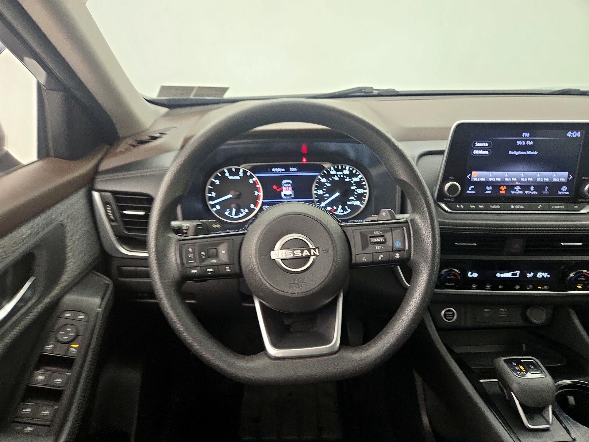 Thumbnail: 2023 Nissan Rogue - 10