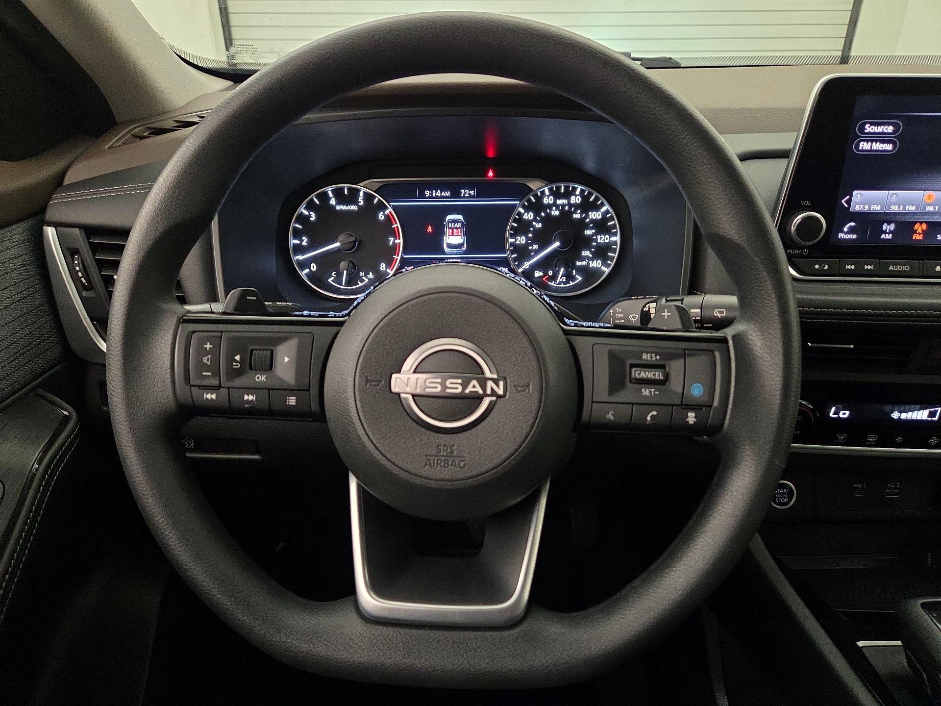 Thumbnail: 2023 Nissan Rogue - 10