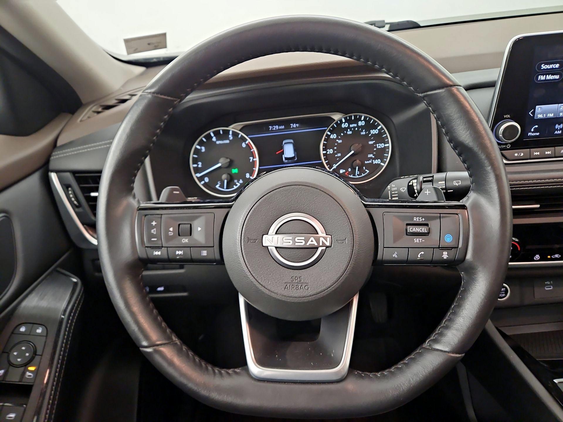 Thumbnail: 2023 Nissan Rogue - 10