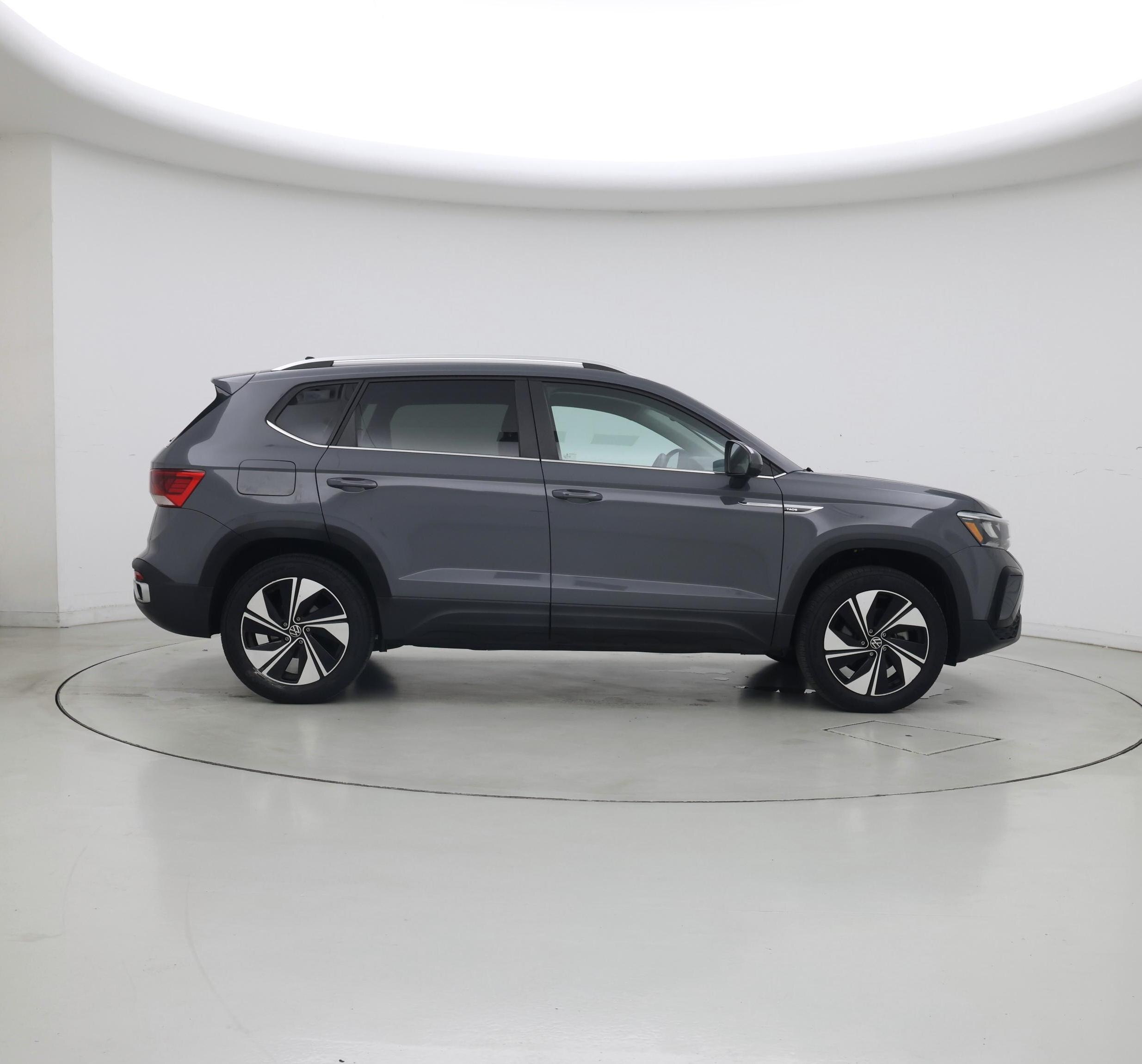 Thumbnail: 2023 Volkswagen Taos - 7