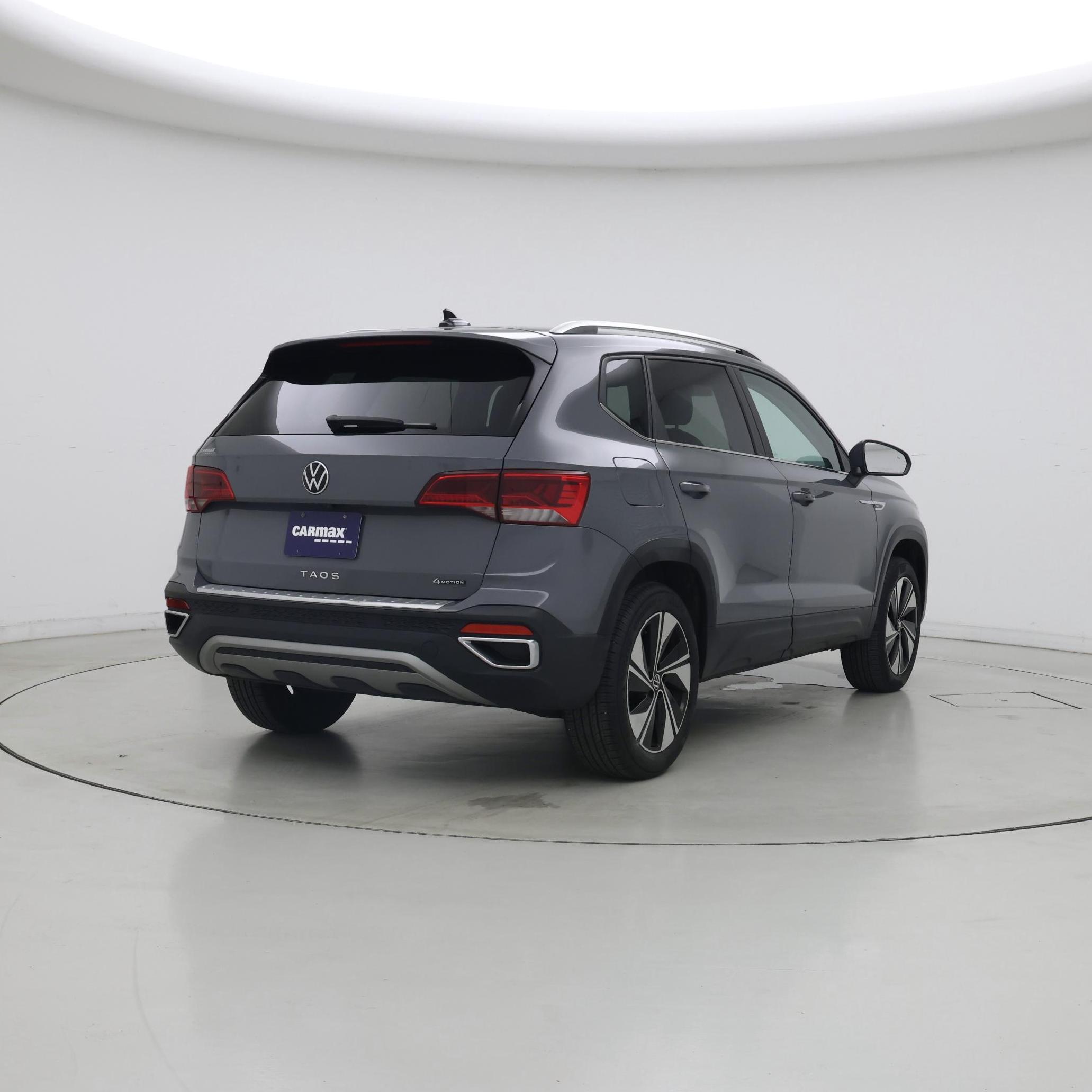 Thumbnail: 2023 Volkswagen Taos - 8