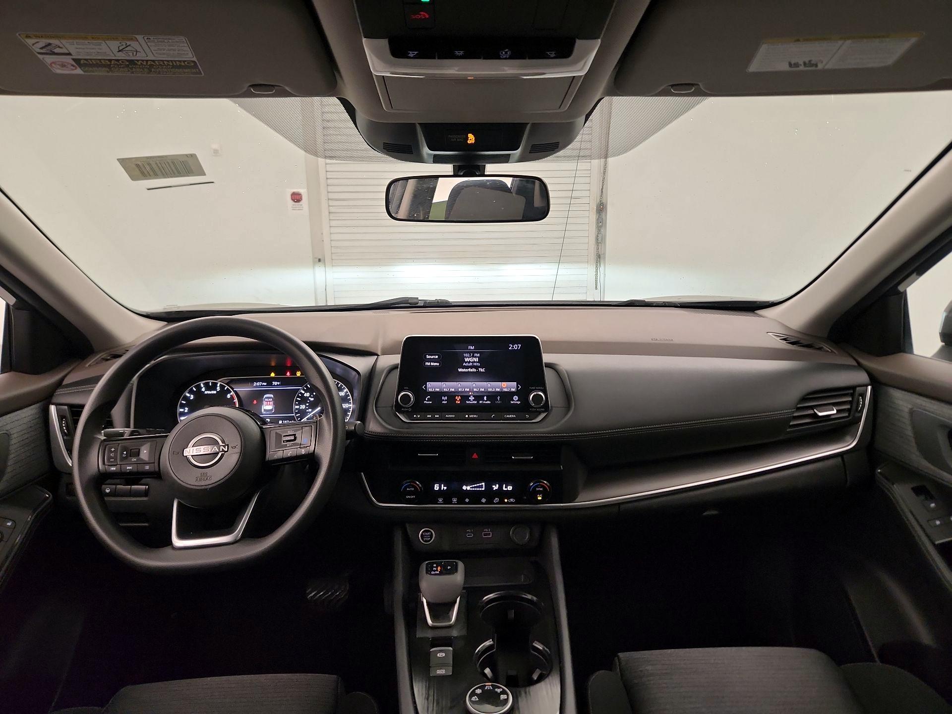 Thumbnail: 2023 Nissan Rogue - 9