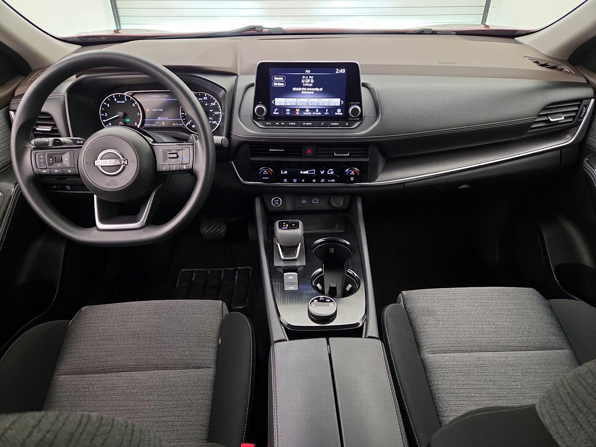 Thumbnail: 2023 Nissan Rogue - 9