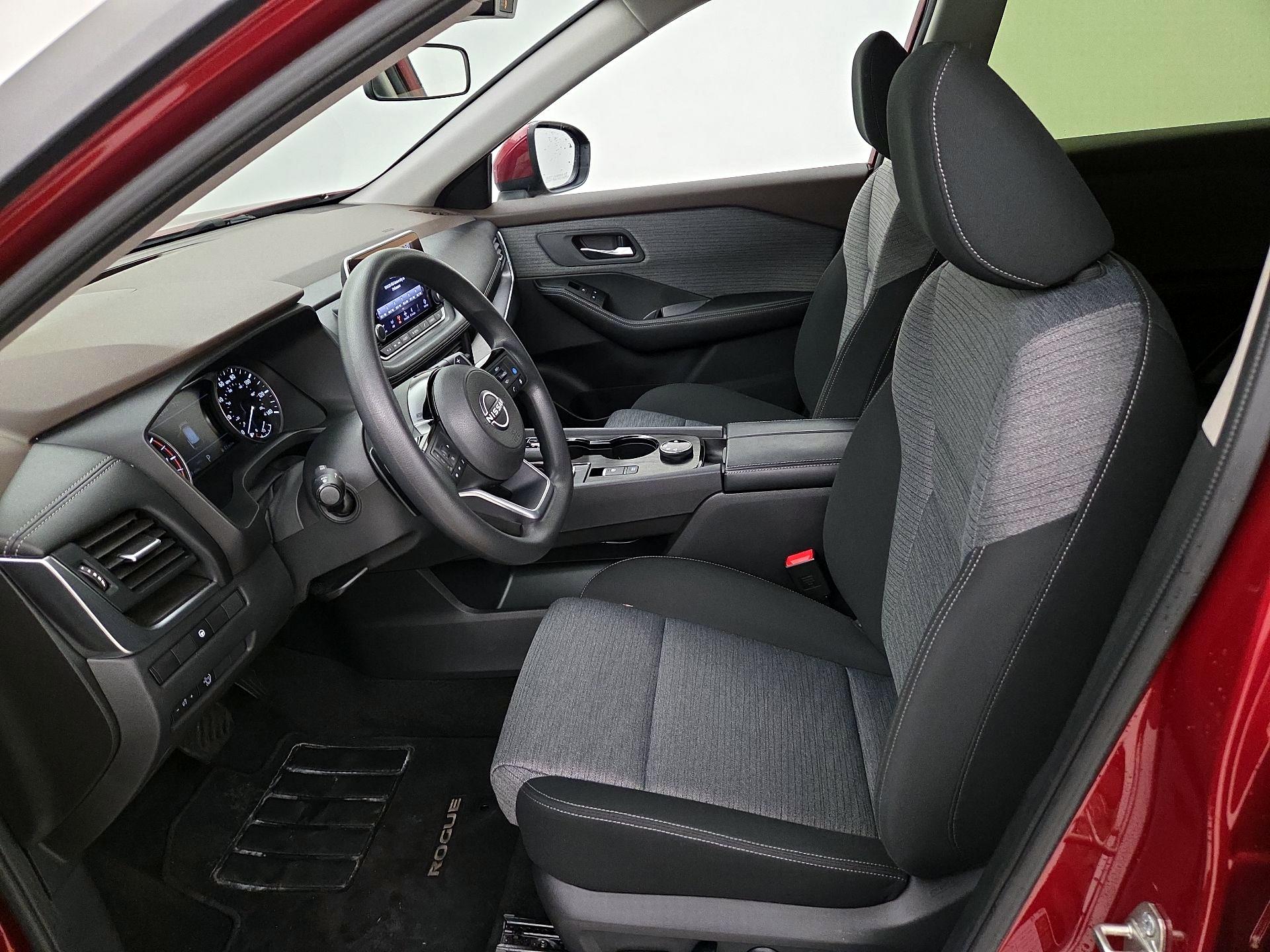 Thumbnail: 2023 Nissan Rogue - 11