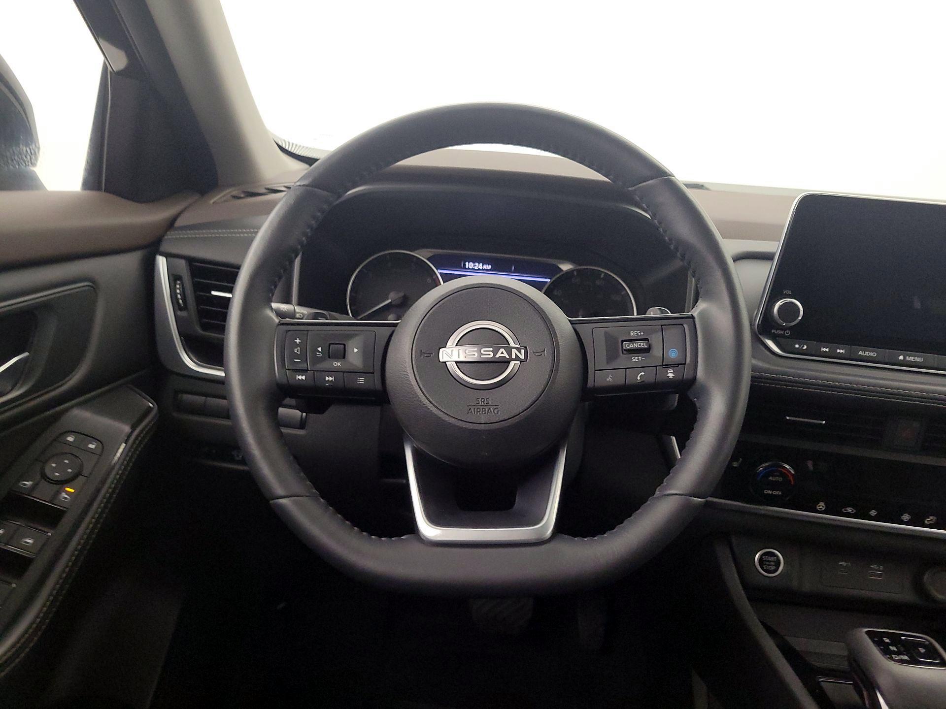 Thumbnail: 2023 Nissan Rogue - 10