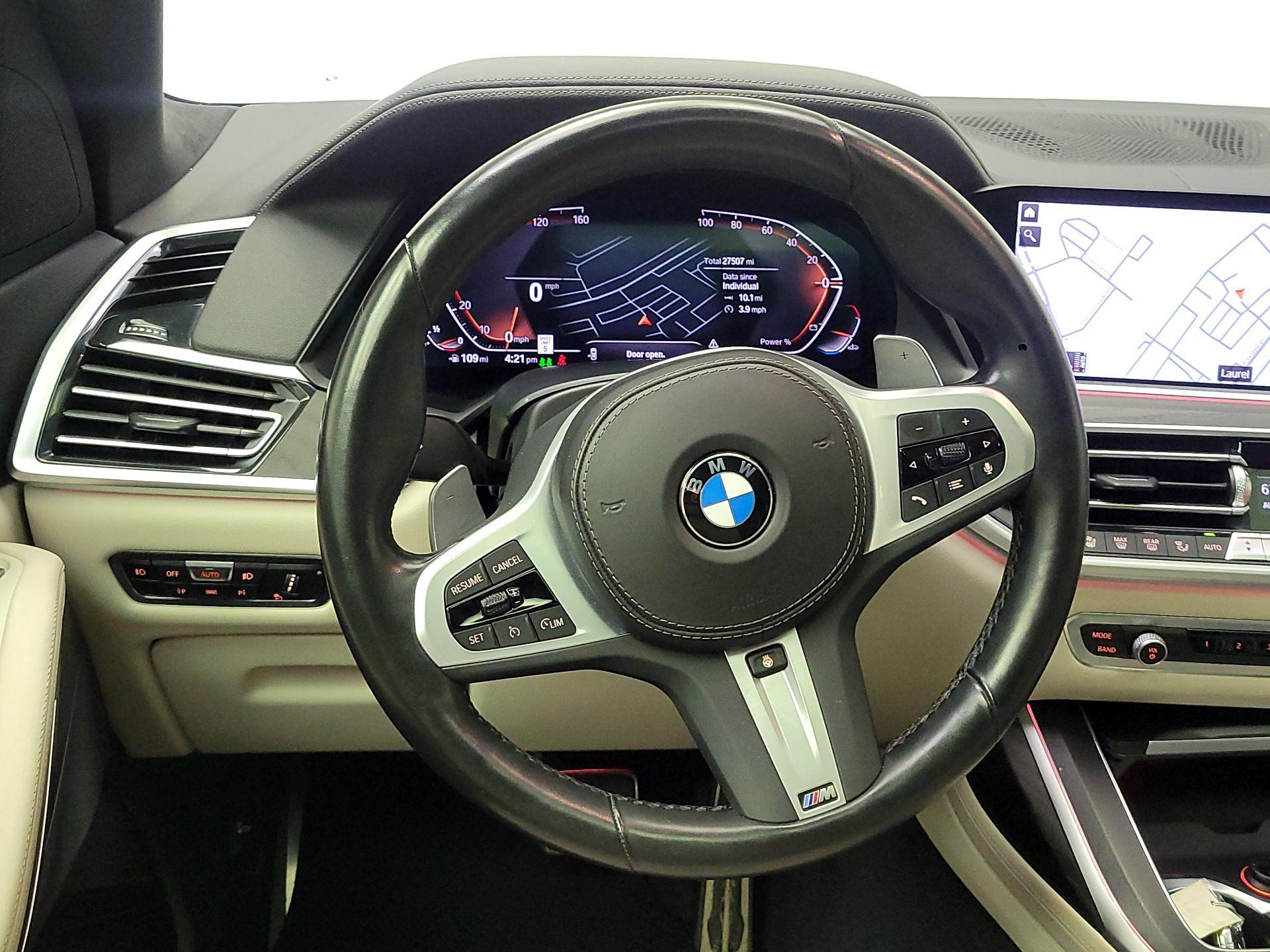 Thumbnail: 2022 BMW X7 - 10