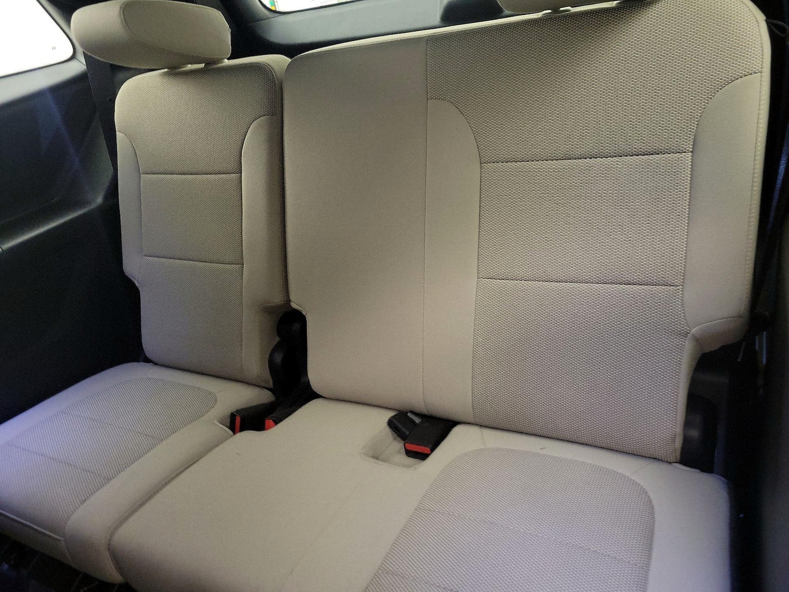 2023 Chevrolet Traverse LS - Photo 21