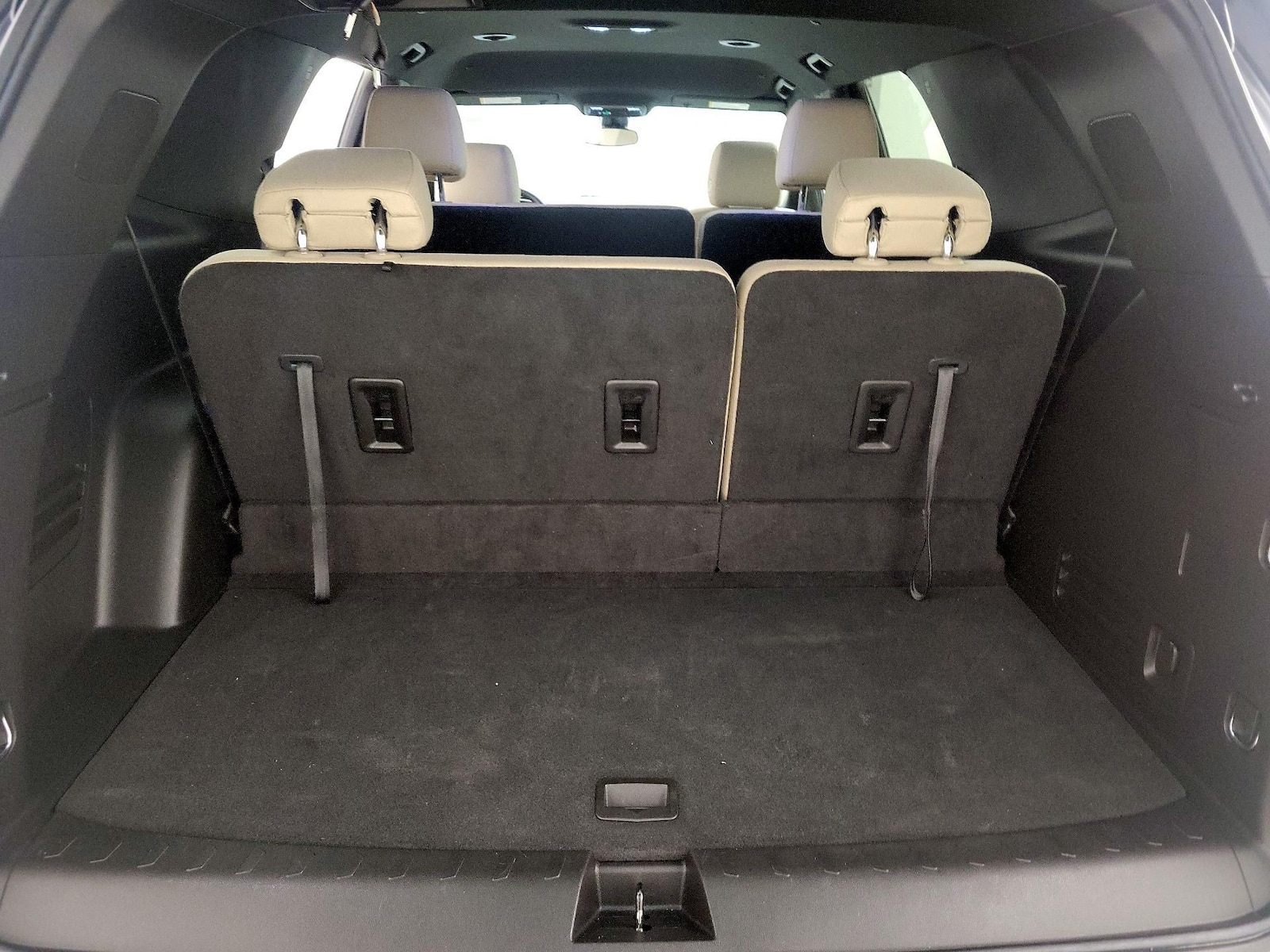 2023 Chevrolet Traverse LS - Photo 22