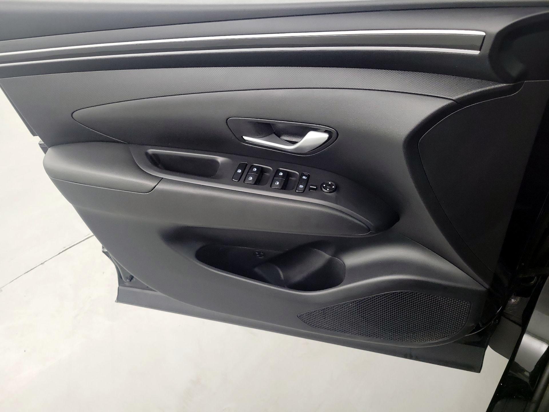 Thumbnail: 2024 Hyundai Tucson - 12