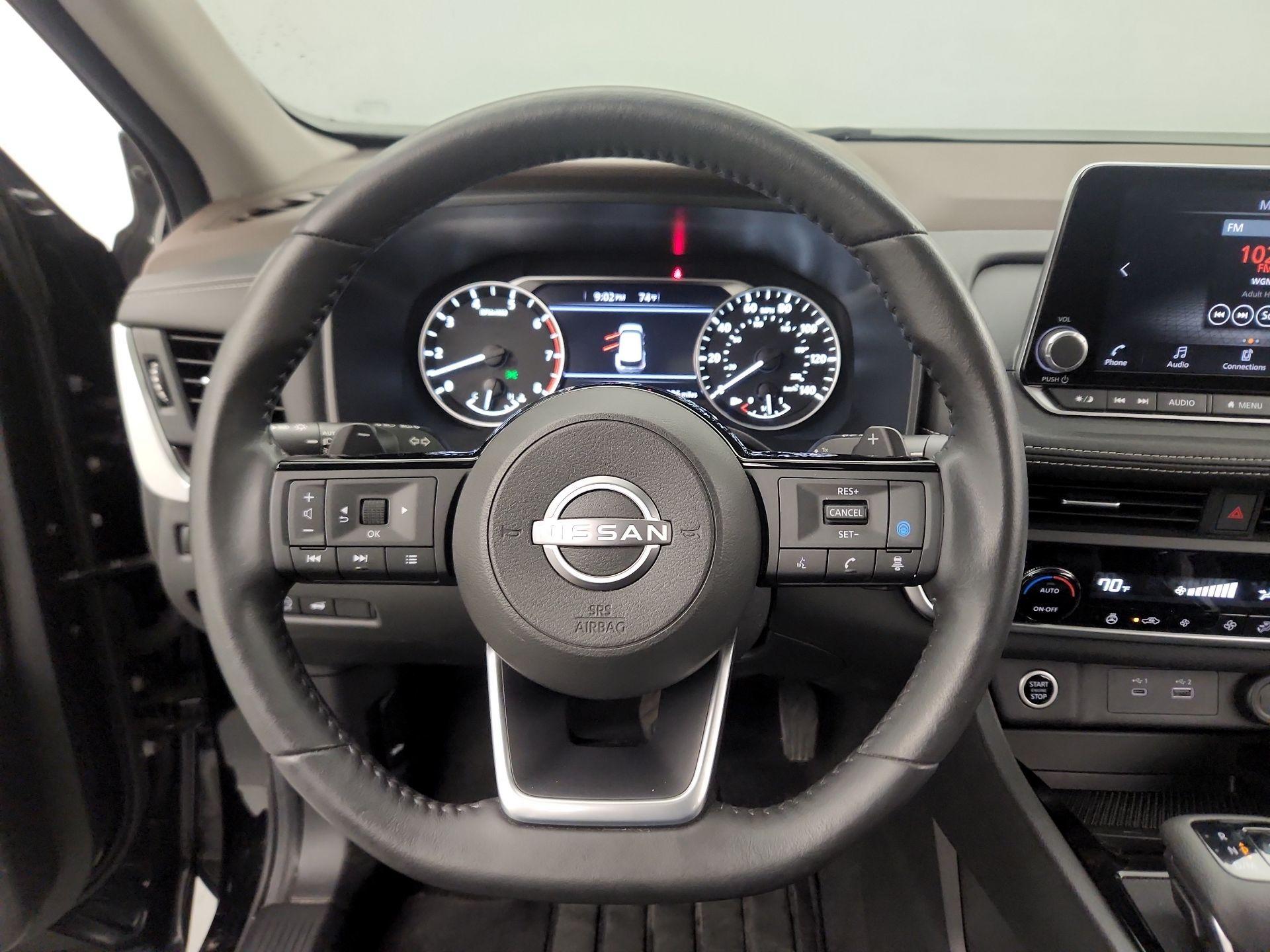Thumbnail: 2023 Nissan Rogue - 10