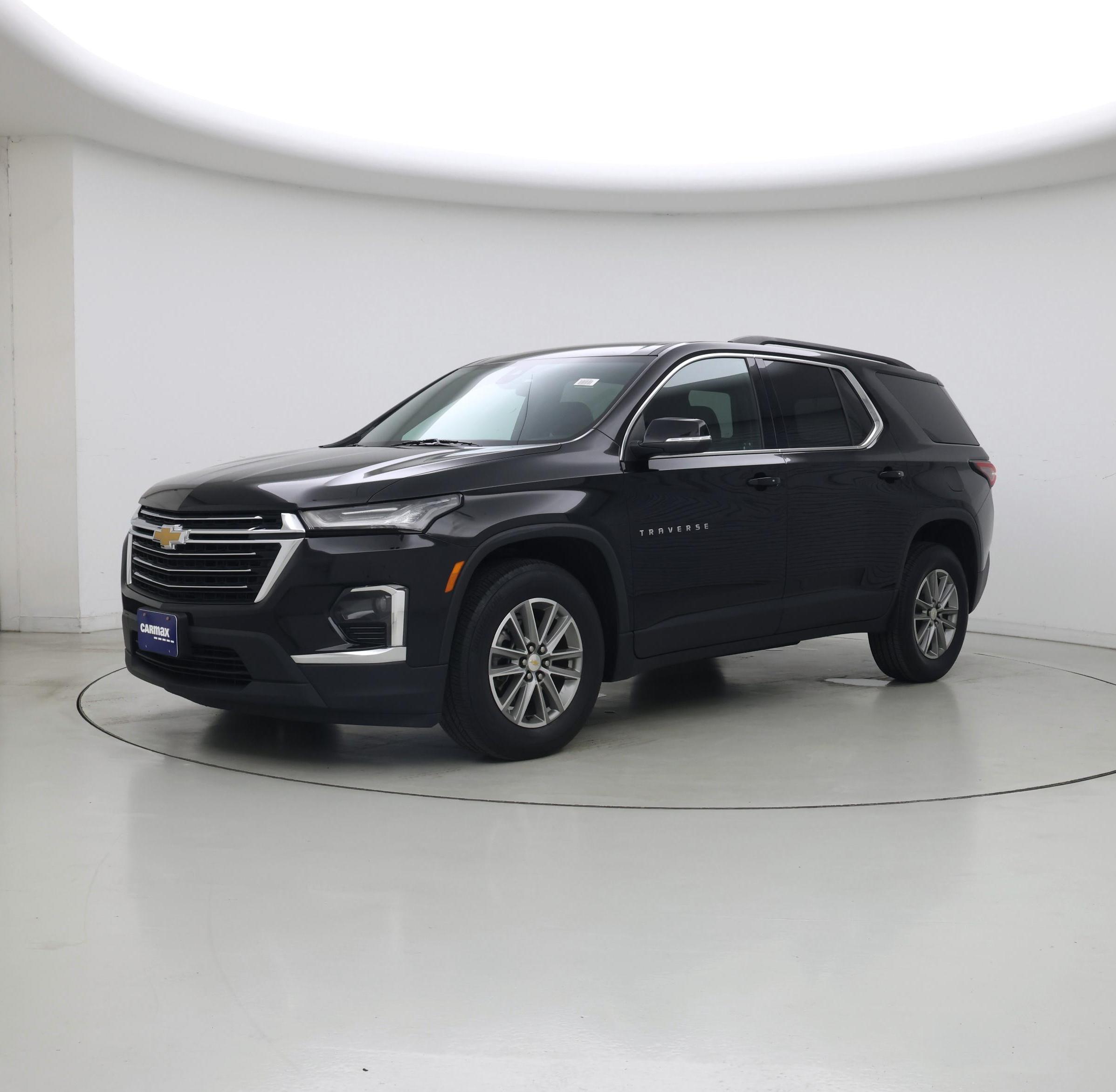 Thumbnail: 2023 Chevrolet Traverse - 4