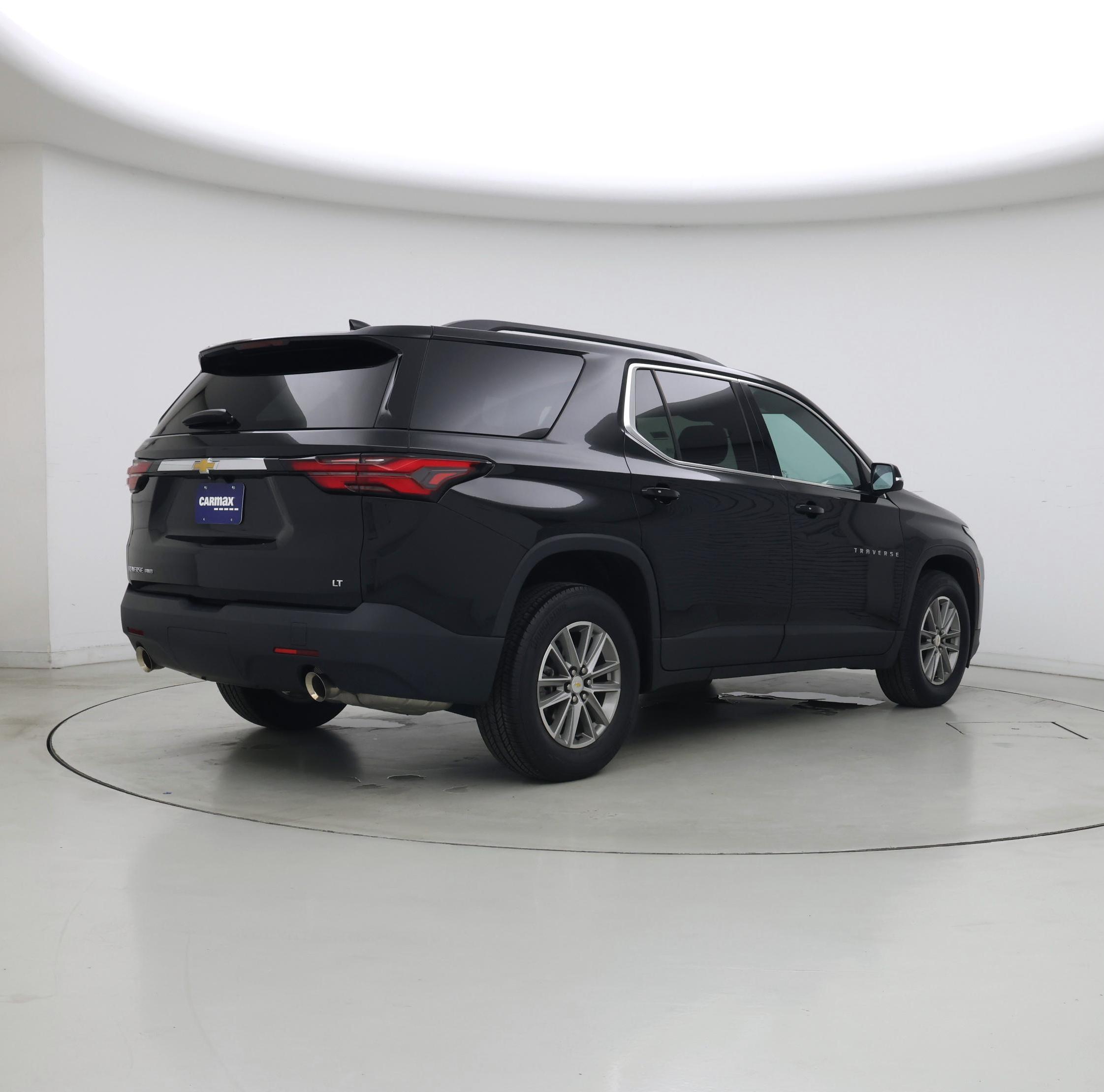 Thumbnail: 2023 Chevrolet Traverse - 8