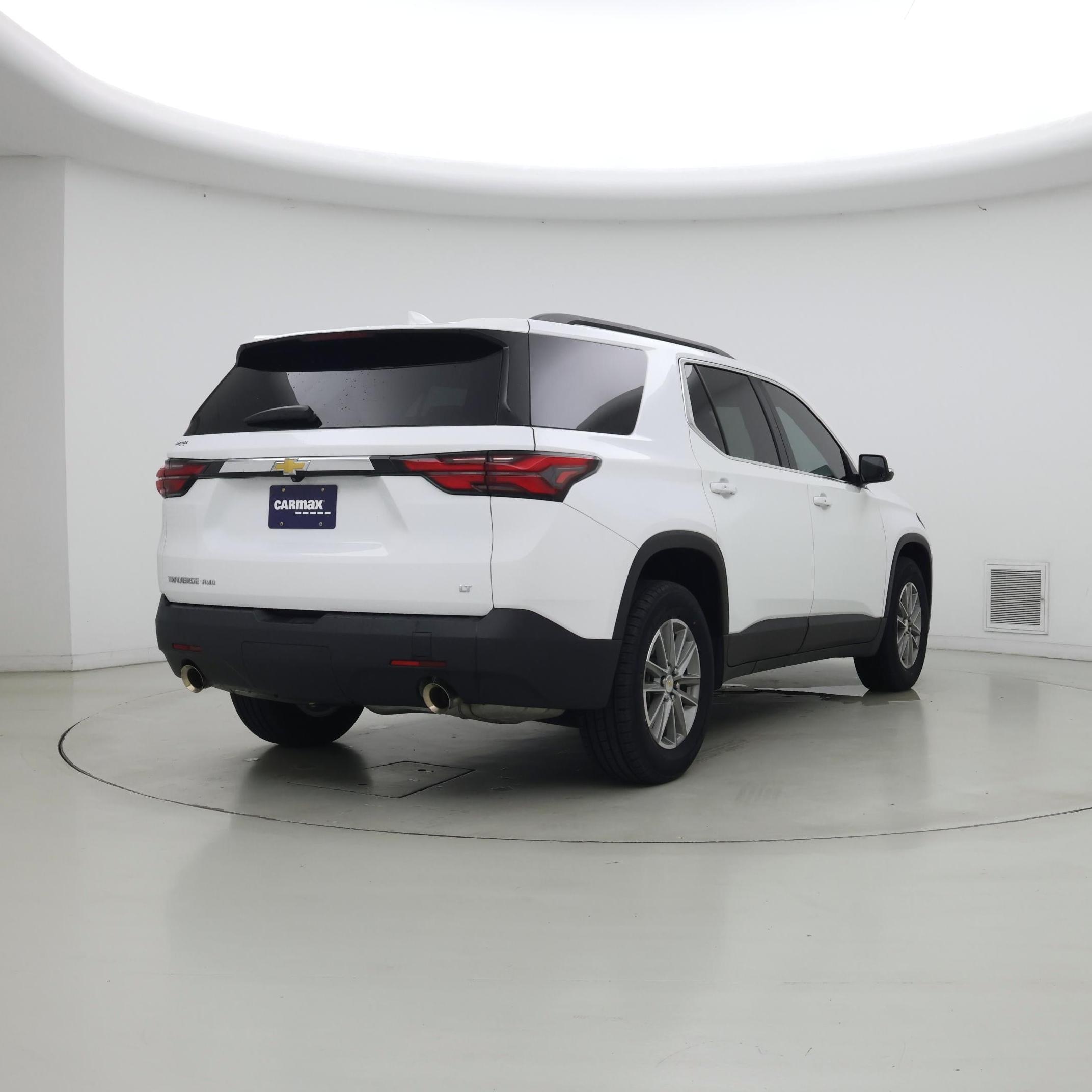 Thumbnail: 2023 Chevrolet Traverse - 8