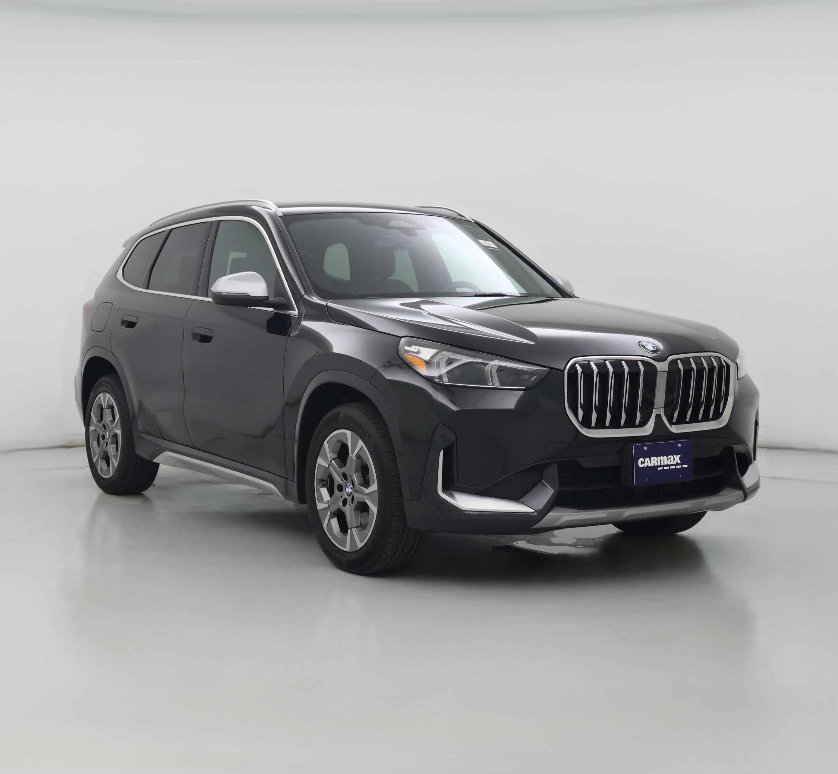 Thumbnail: 2023 BMW X1 - 1