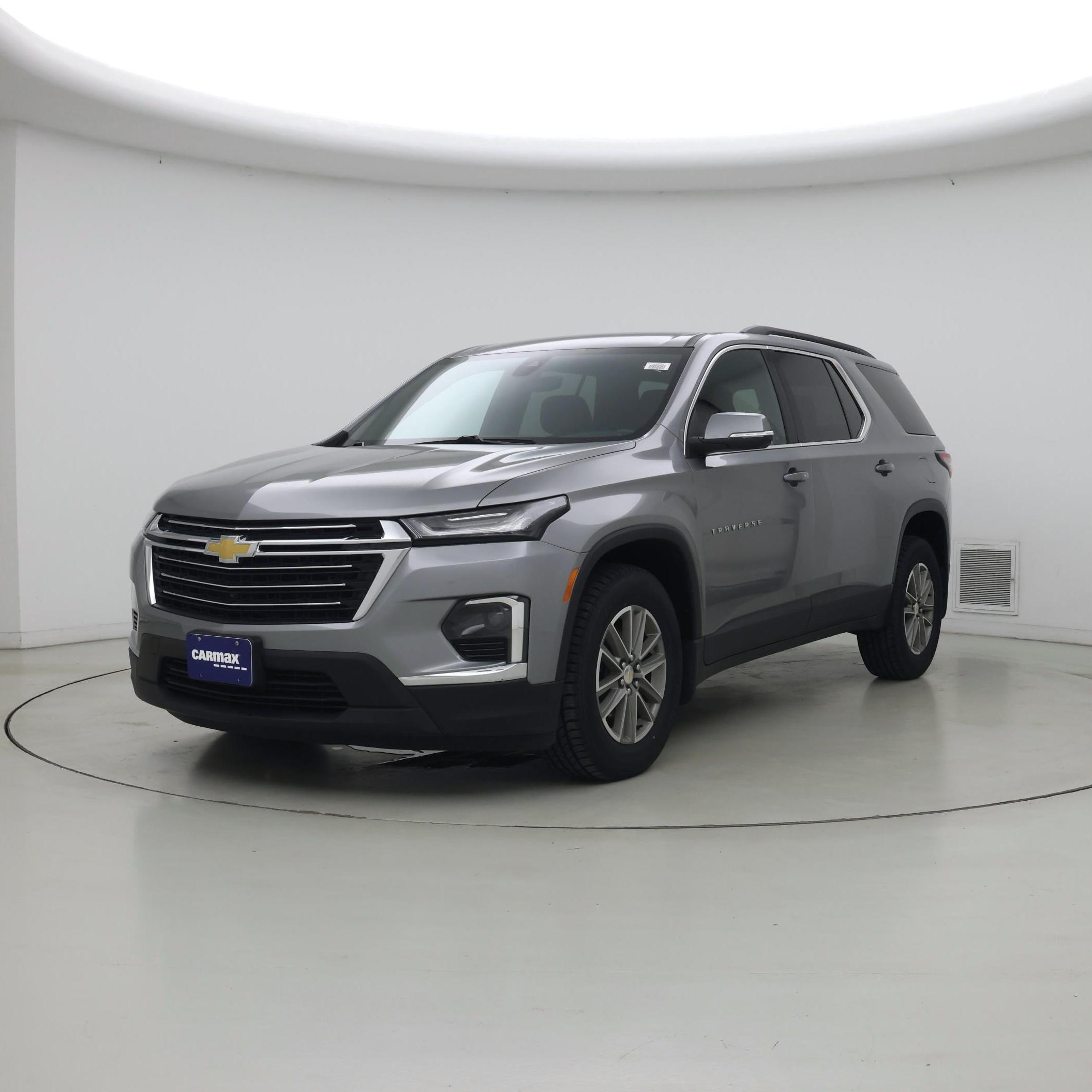 Thumbnail: 2023 Chevrolet Traverse - 4