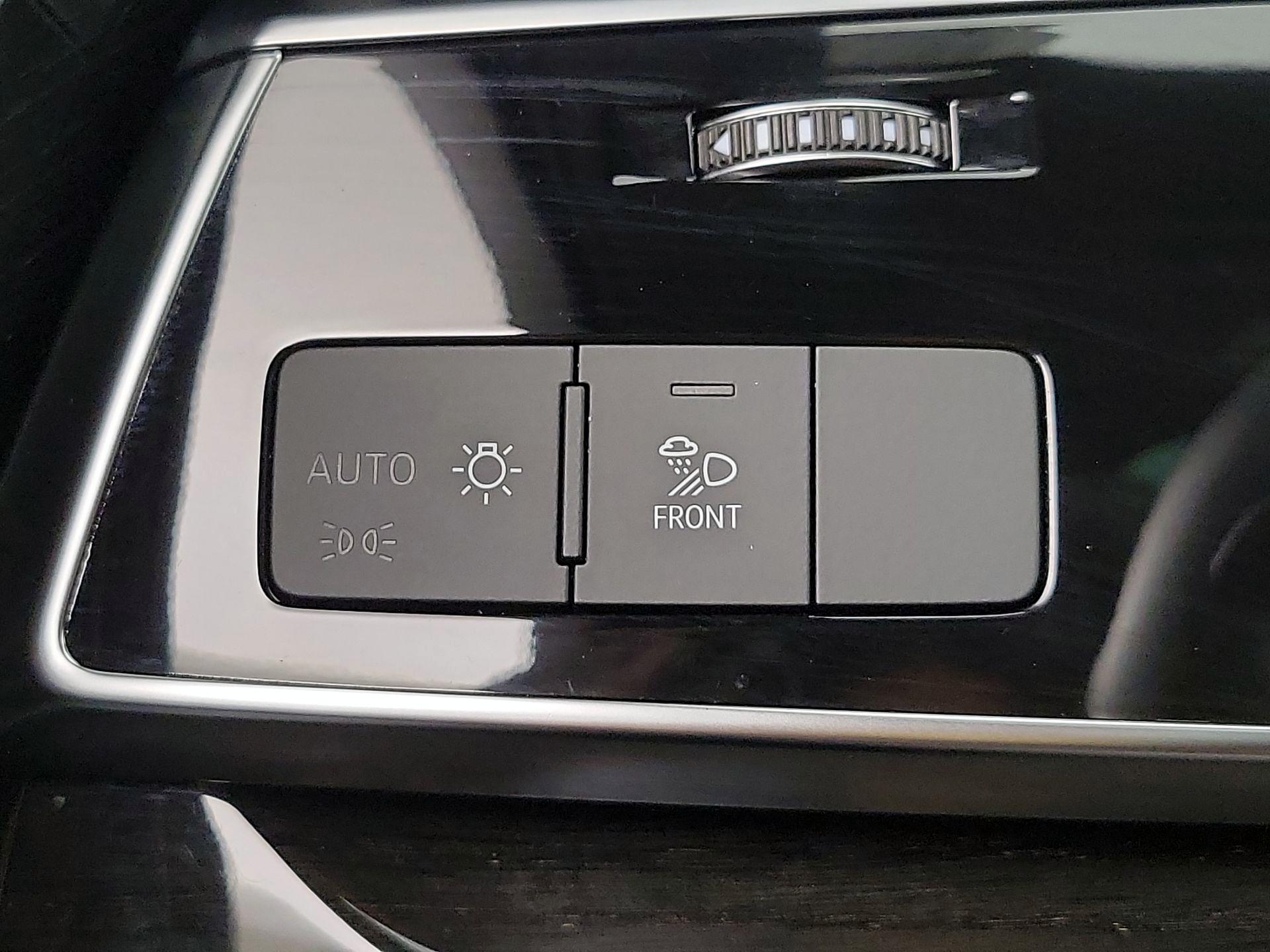 Thumbnail: 2023 Audi Q7 - 13