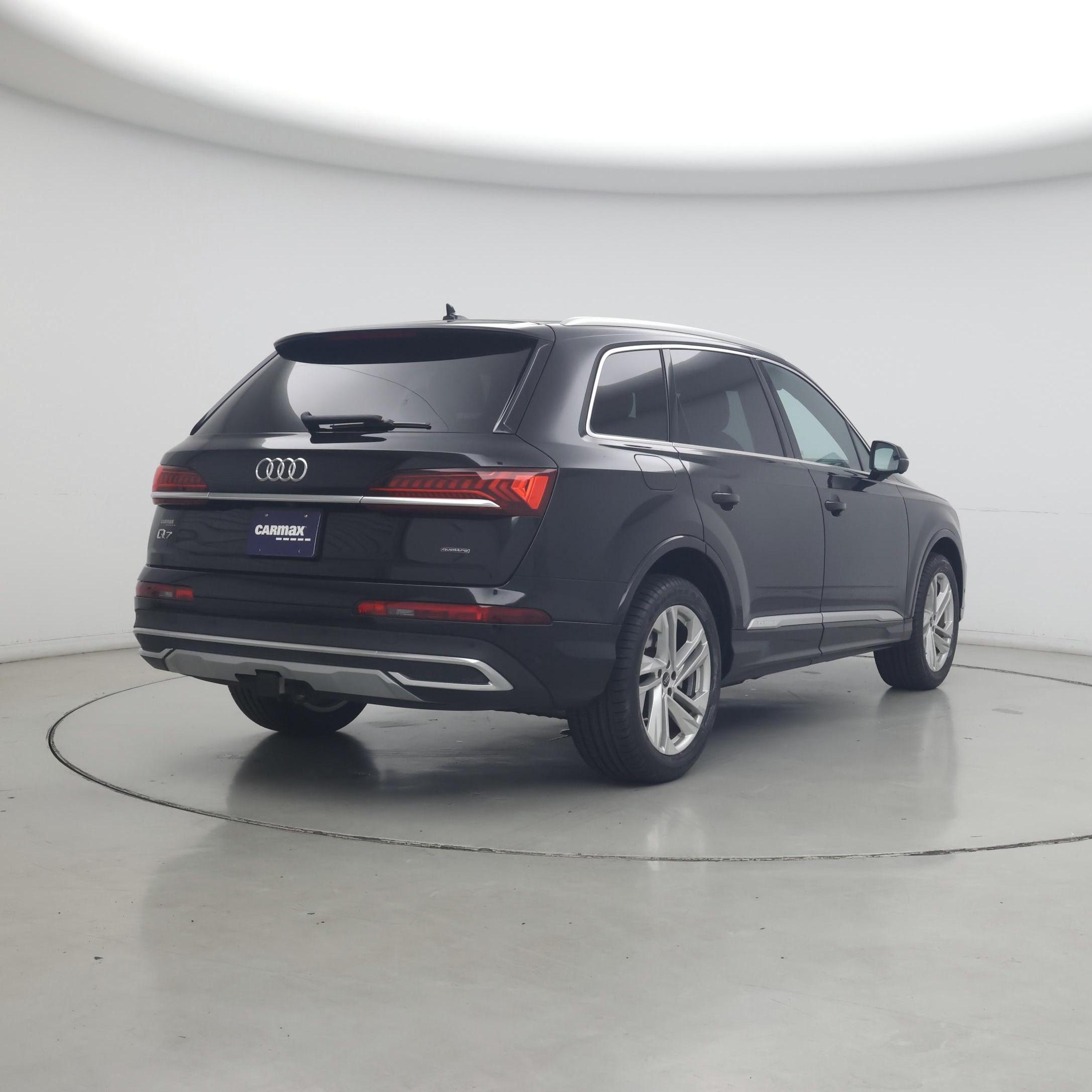 Thumbnail: 2023 Audi Q7 - 8