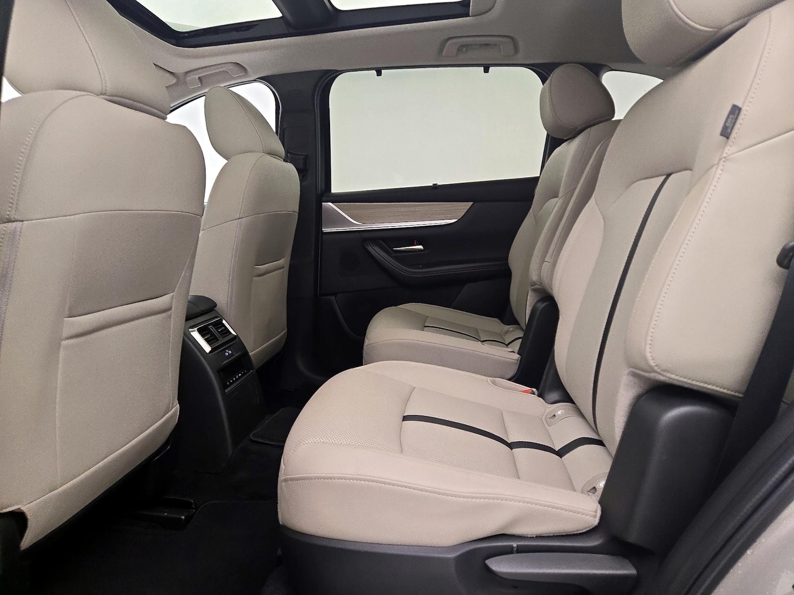 Rear Air Conditioning