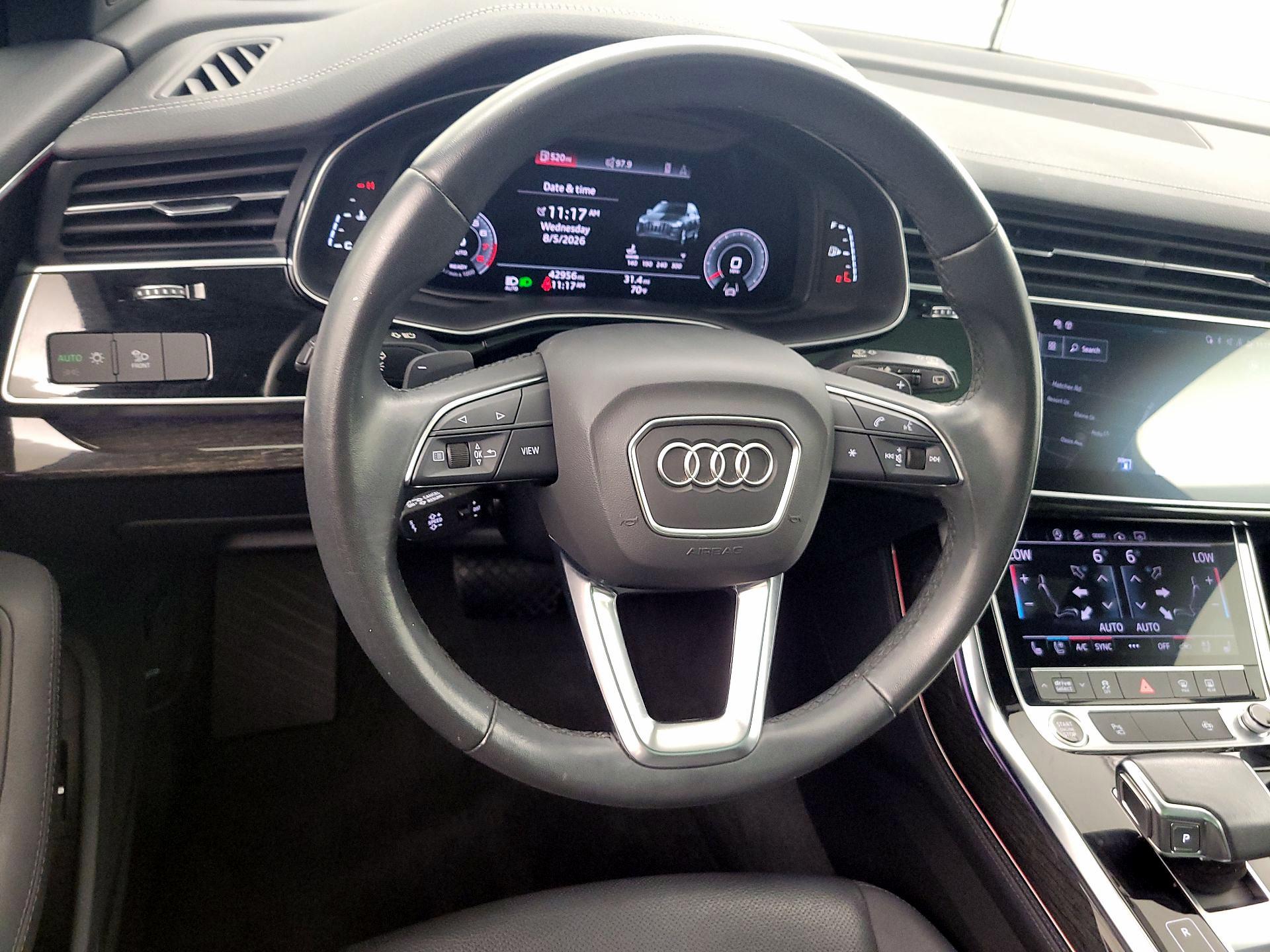 Thumbnail: 2023 Audi Q7 - 10