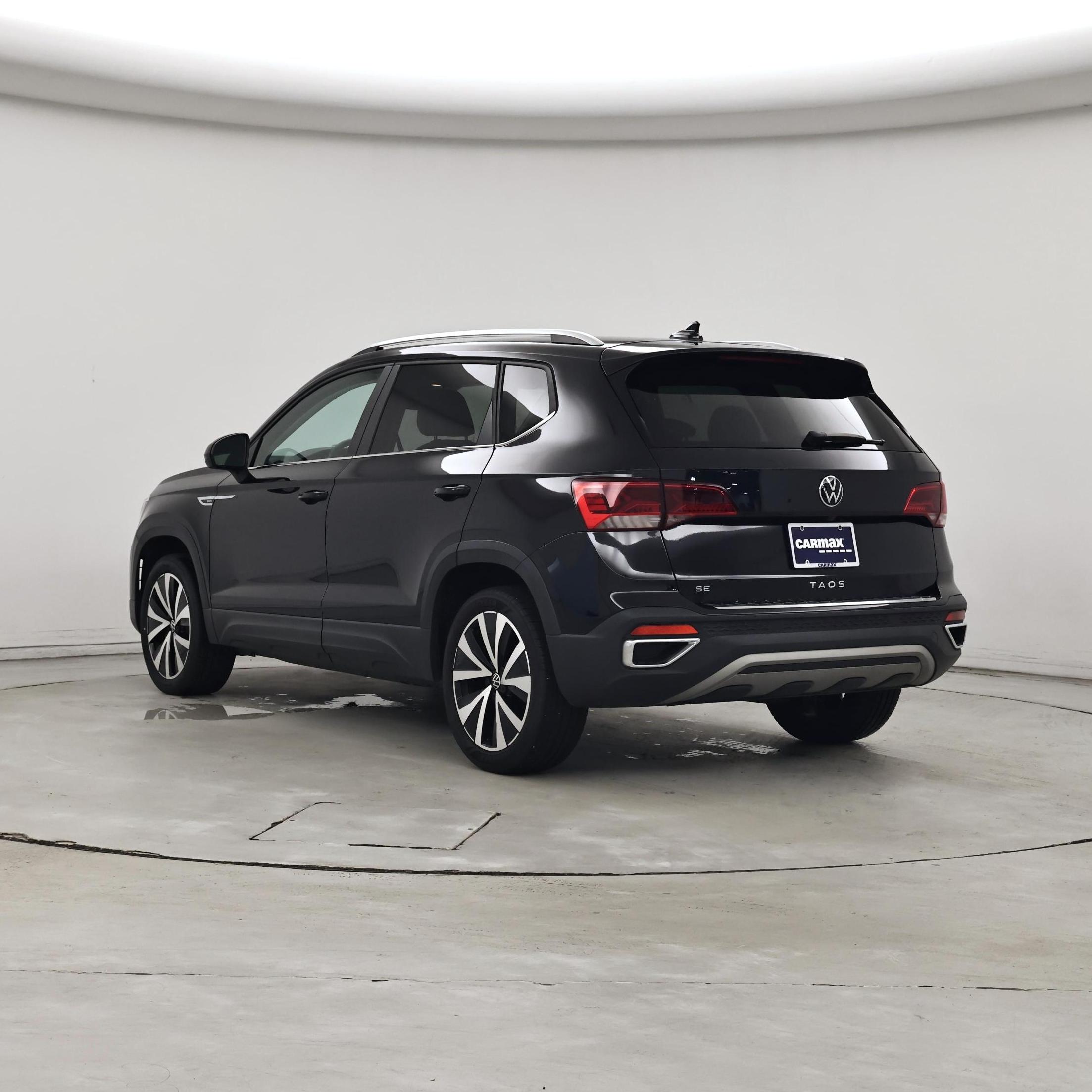 Thumbnail: 2022 Volkswagen Taos - 2