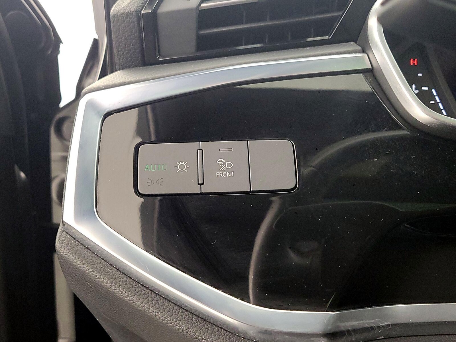2023 Audi Q3 S Line Premium Plus - Photo 14