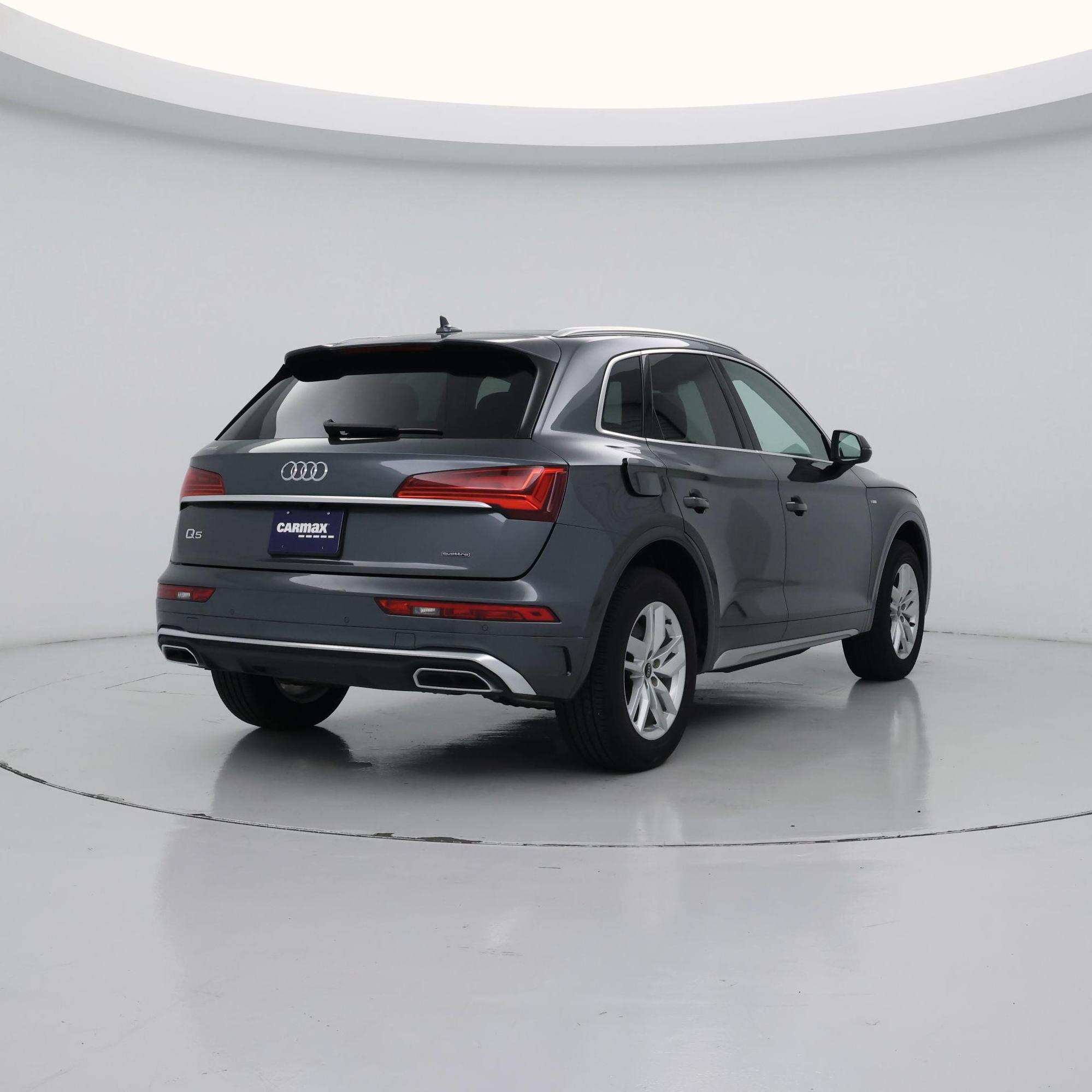 Thumbnail: 2023 Audi Q5 - 8