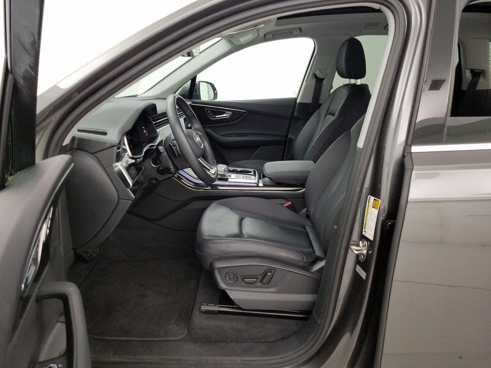 2023 Audi Q7 Premium - Photo 12