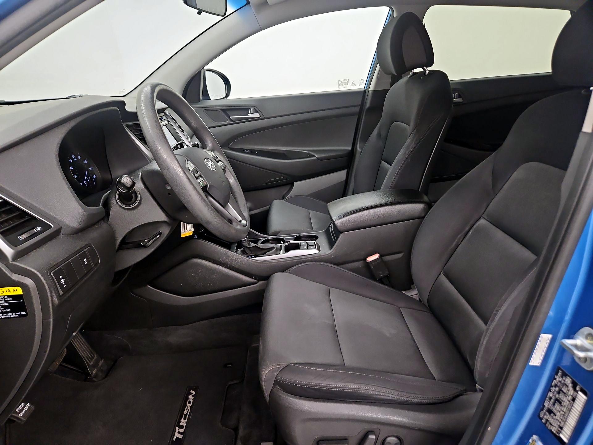 Thumbnail: 2016 Hyundai Tucson - 11