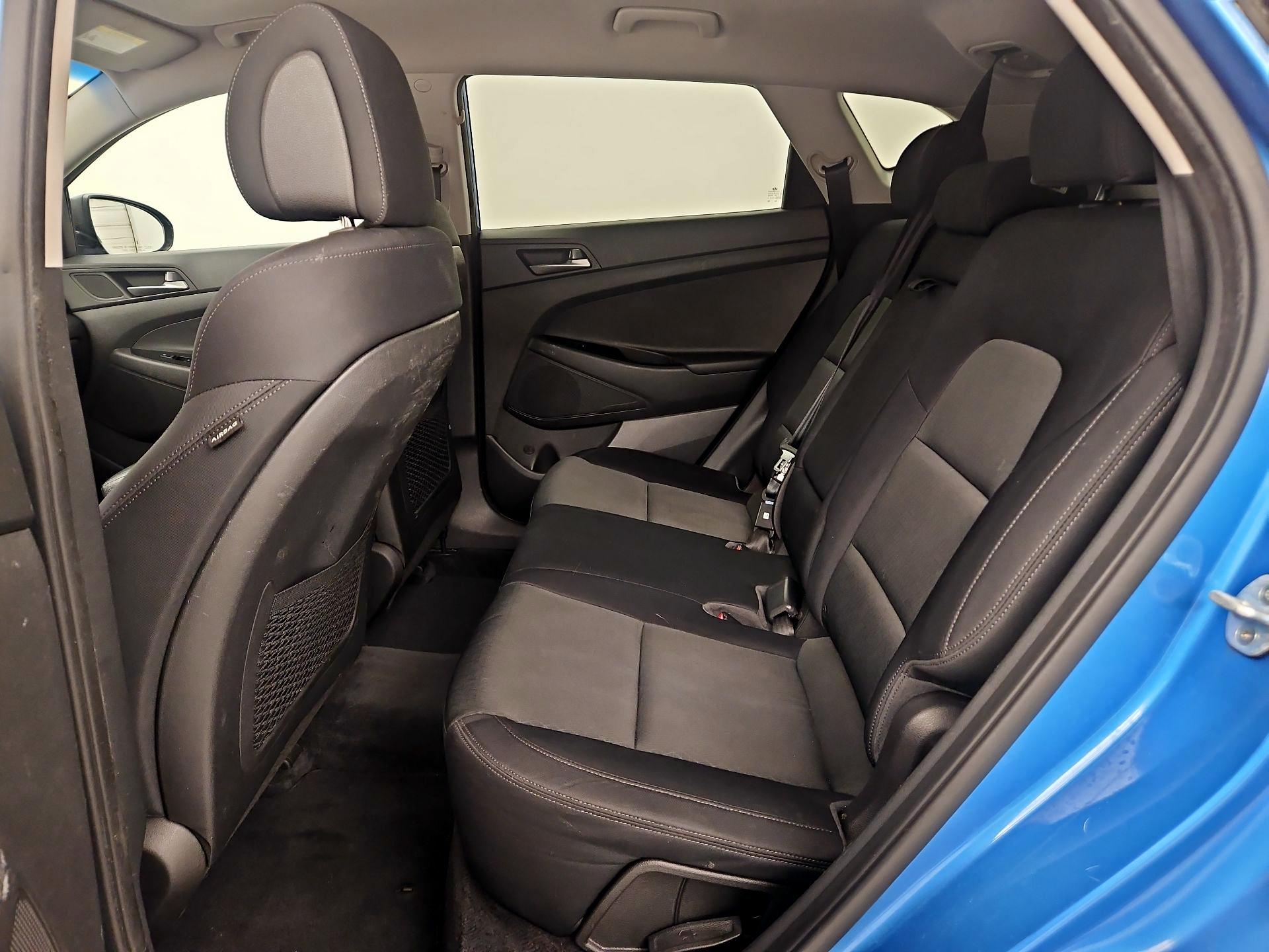 Thumbnail: 2016 Hyundai Tucson - 19