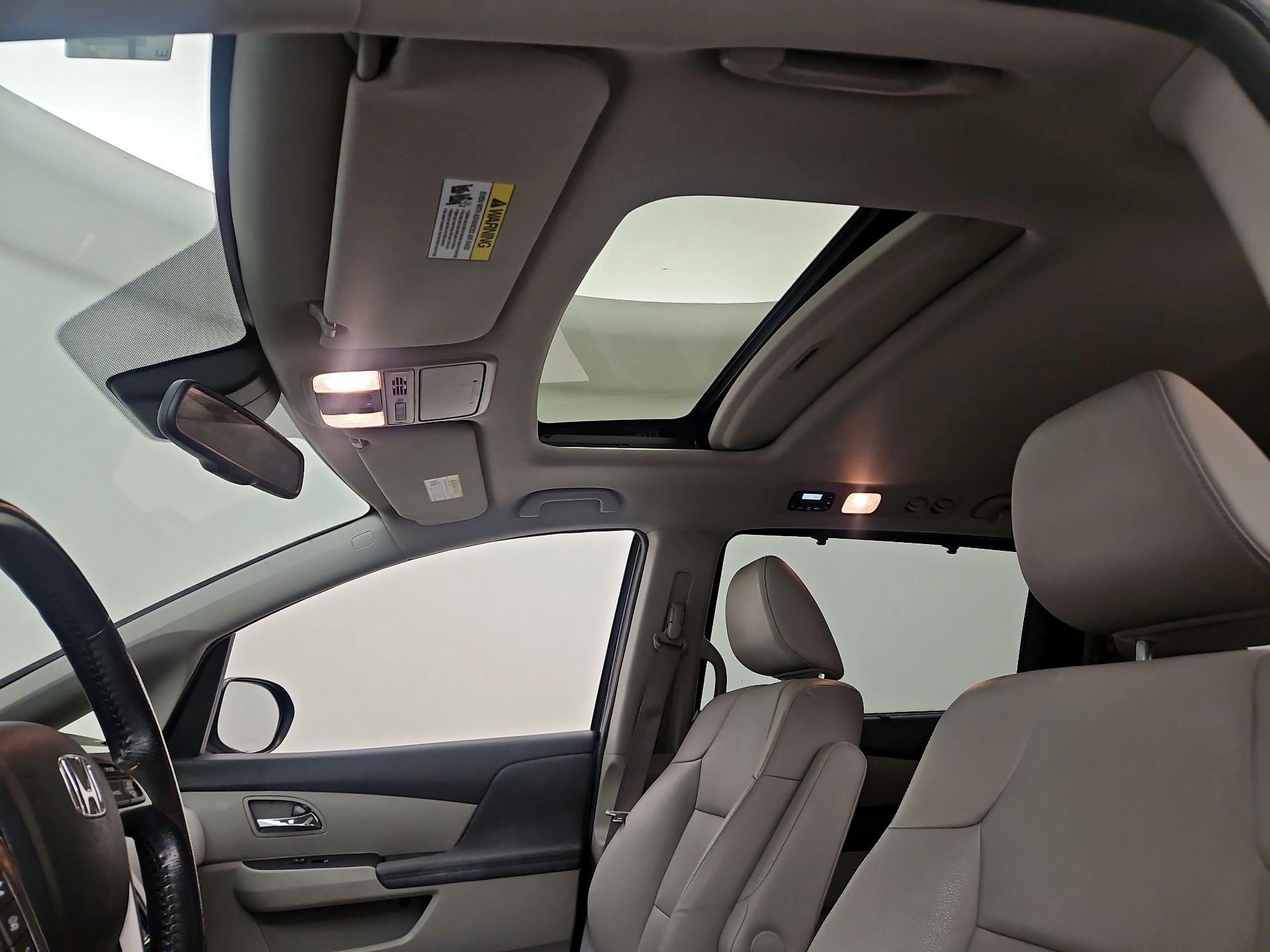 Thumbnail: 2016 Honda Odyssey - 20