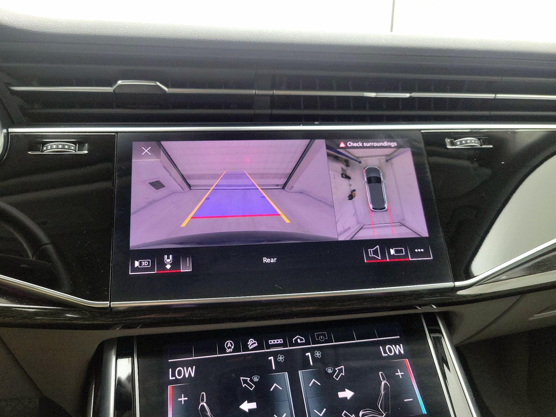 Thumbnail: 2023 Audi Q7 - 15