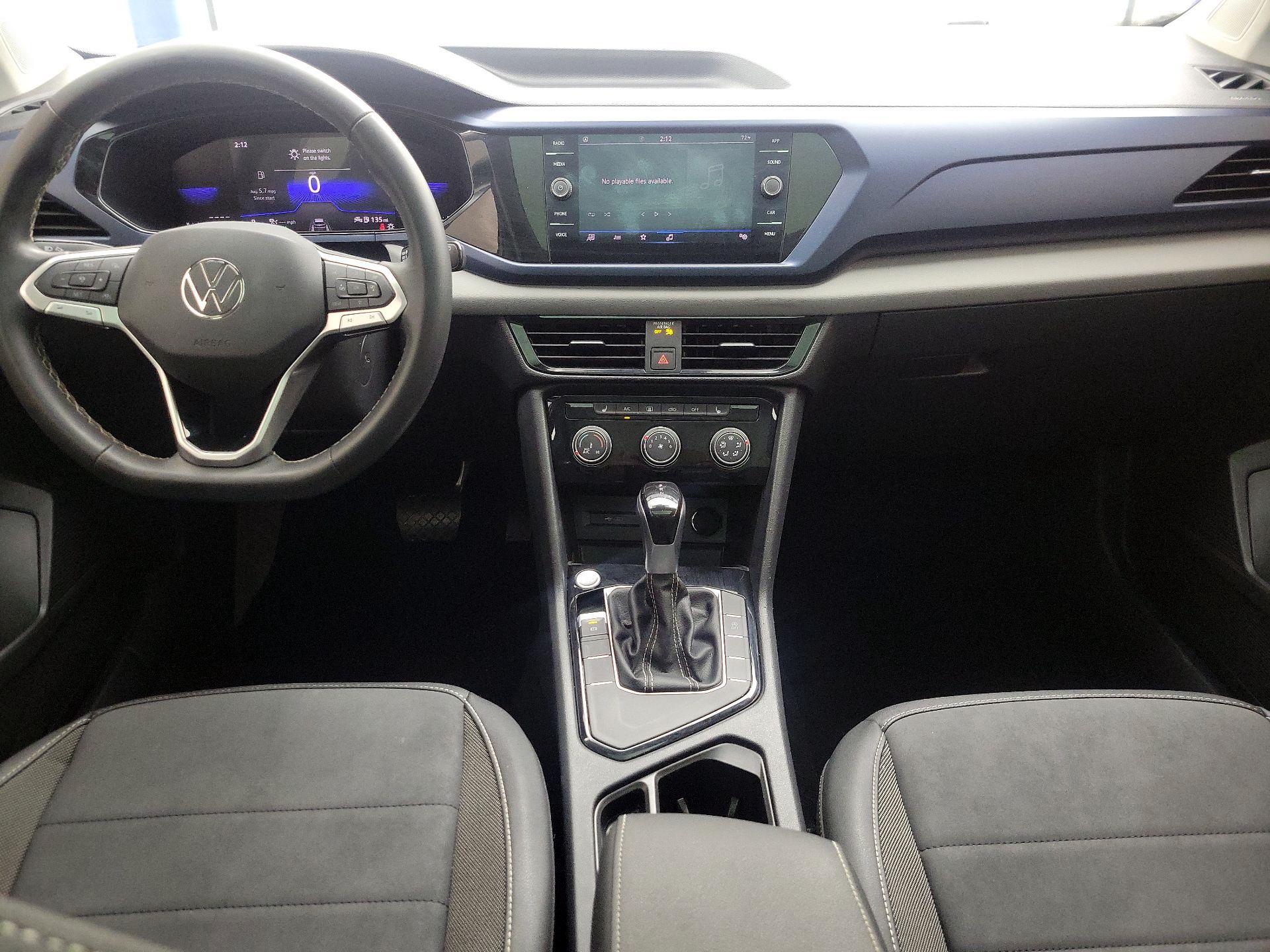 Thumbnail: 2023 Volkswagen Taos - 9