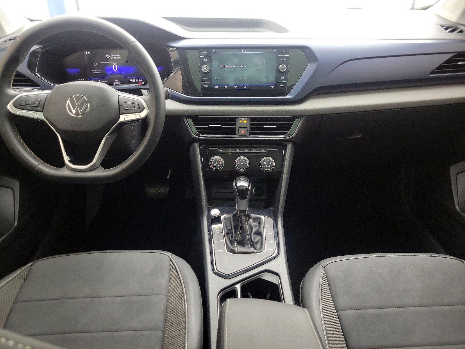 2023 Volkswagen Taos SE - Photo 10