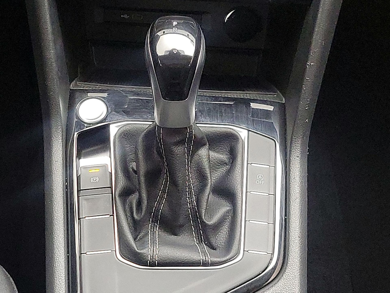 2023 Volkswagen Taos SE - Photo 18