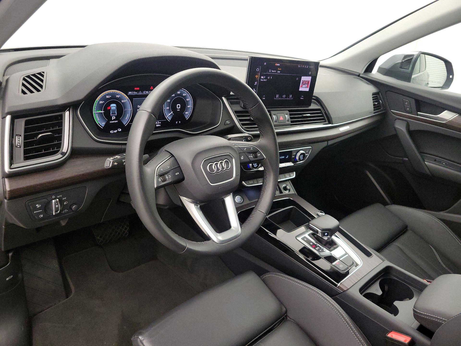 Thumbnail: 2025 Audi Q5 - 9