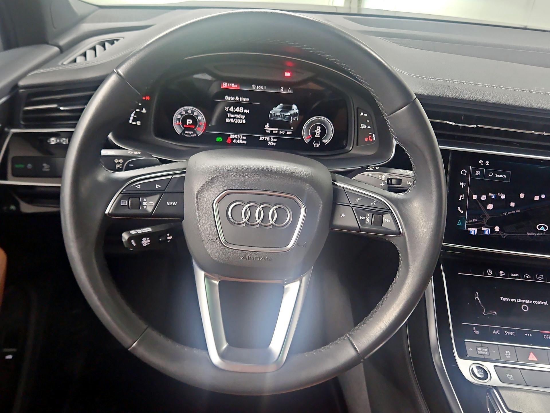 Thumbnail: 2023 Audi Q7 - 10