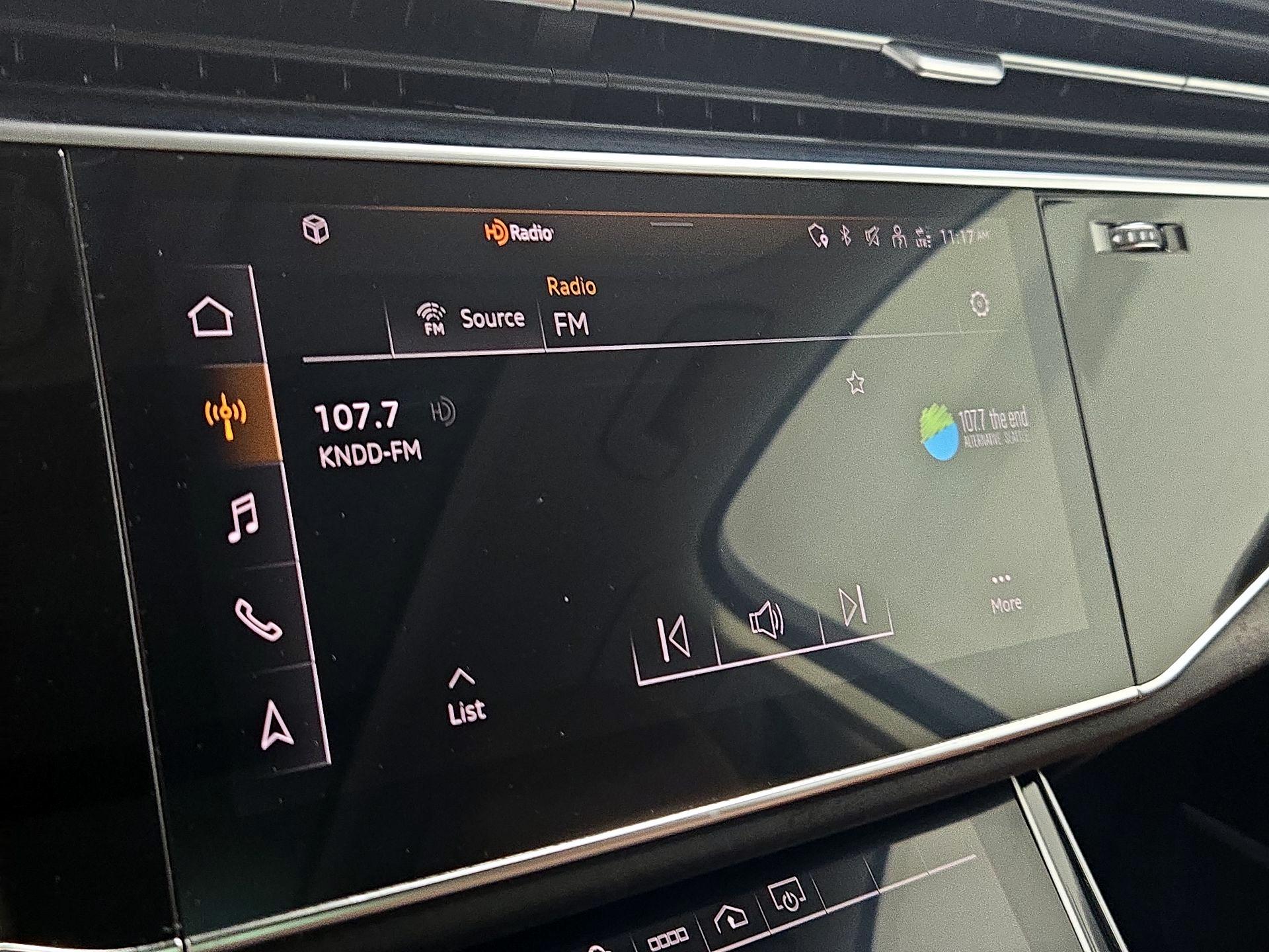 Thumbnail: 2023 Audi Q7 - 16