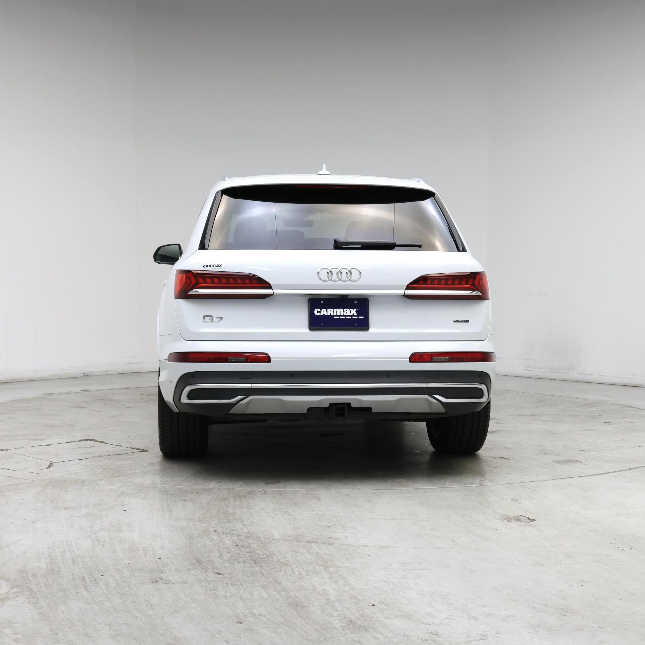 Thumbnail: 2023 Audi Q7 - 6