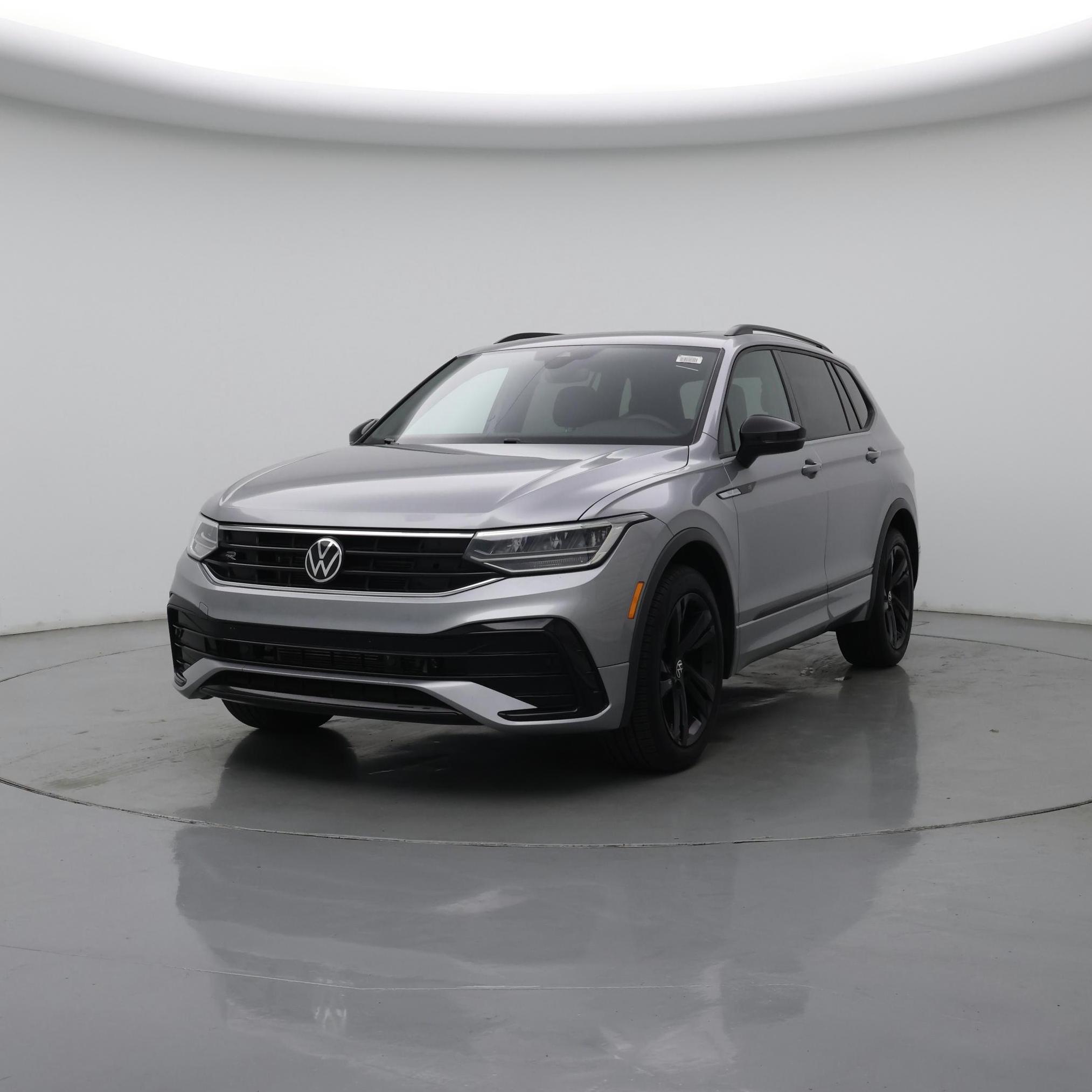 Thumbnail: 2023 Volkswagen Tiguan - 4